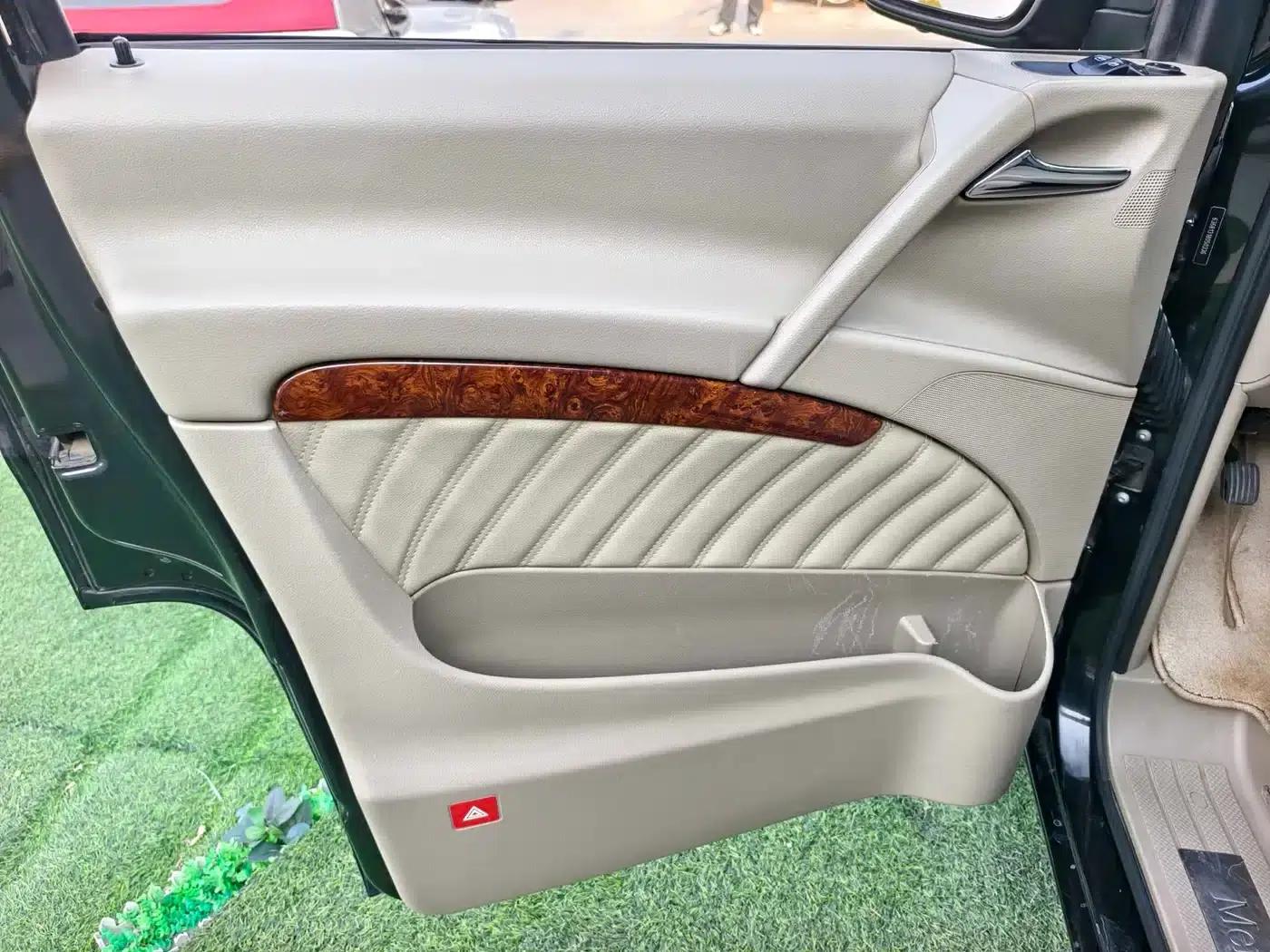 Viano 2015 3.0L Partner Edition — миниатюра 7