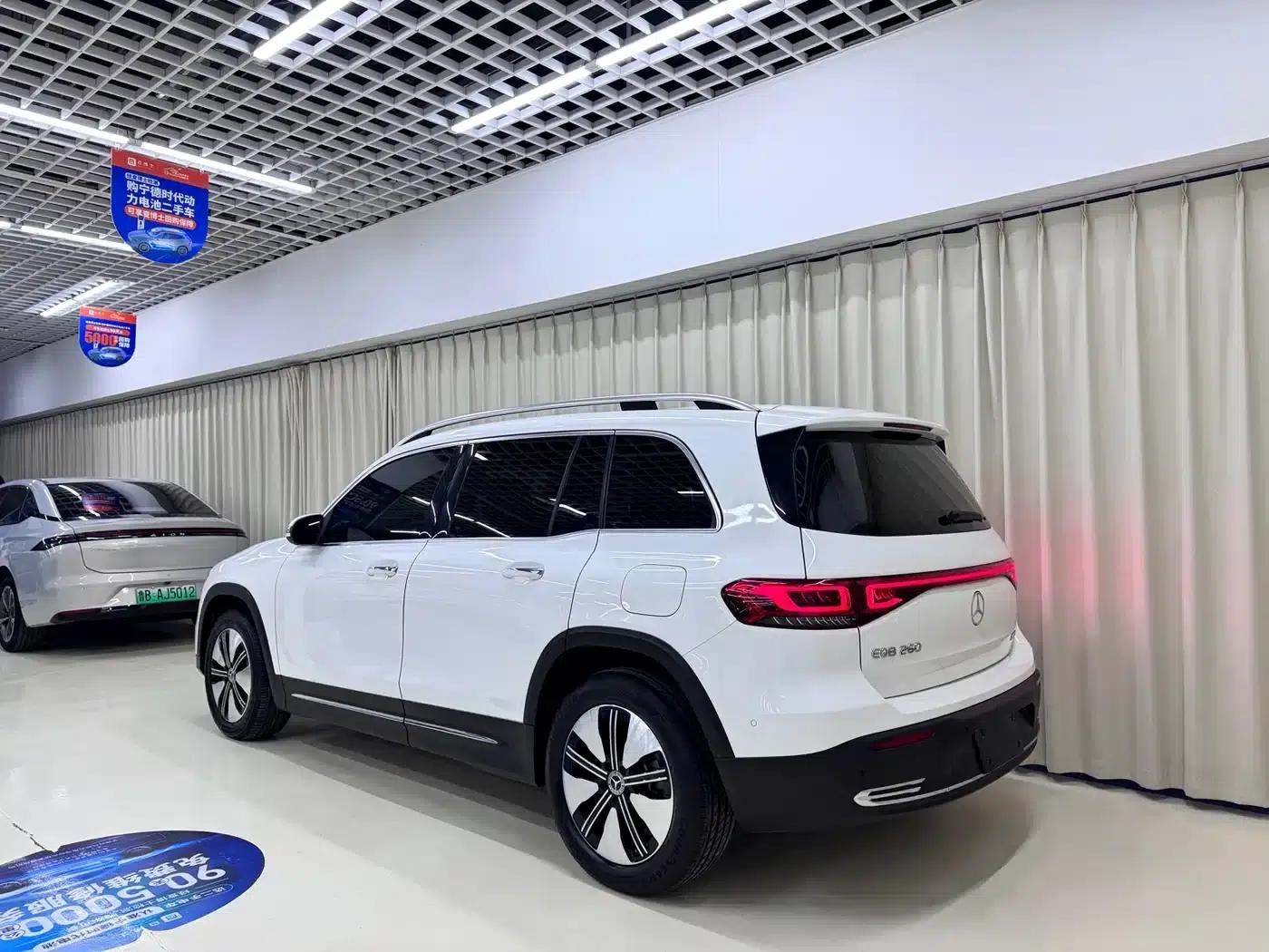 Mercedes-Benz EQB 2022 EQB 260 — миниатюра 3