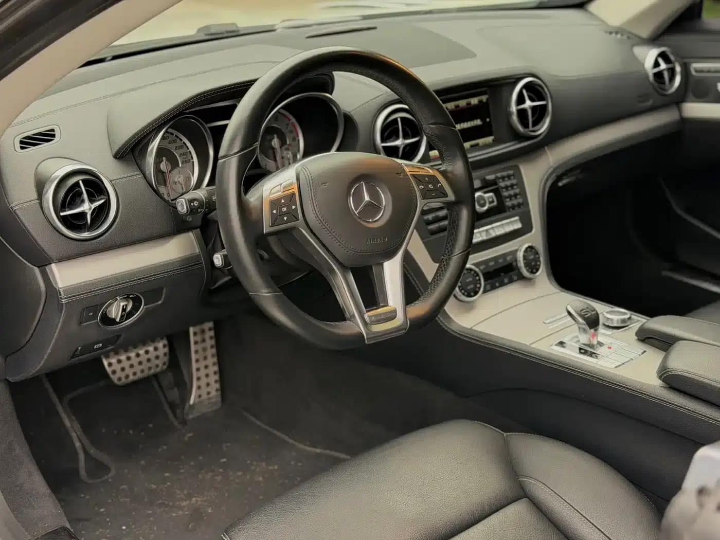 Mercedes-Benz SL-Class 2013 SL 350 Fashion Edition — миниатюра 6