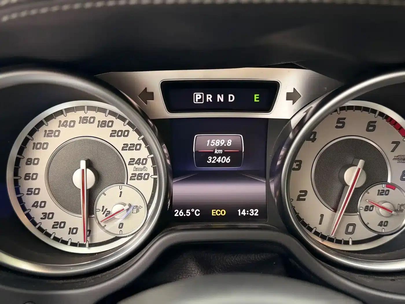 Mercedes-Benz SL-Class 2013 SL 350 Fashion Edition — миниатюра 9