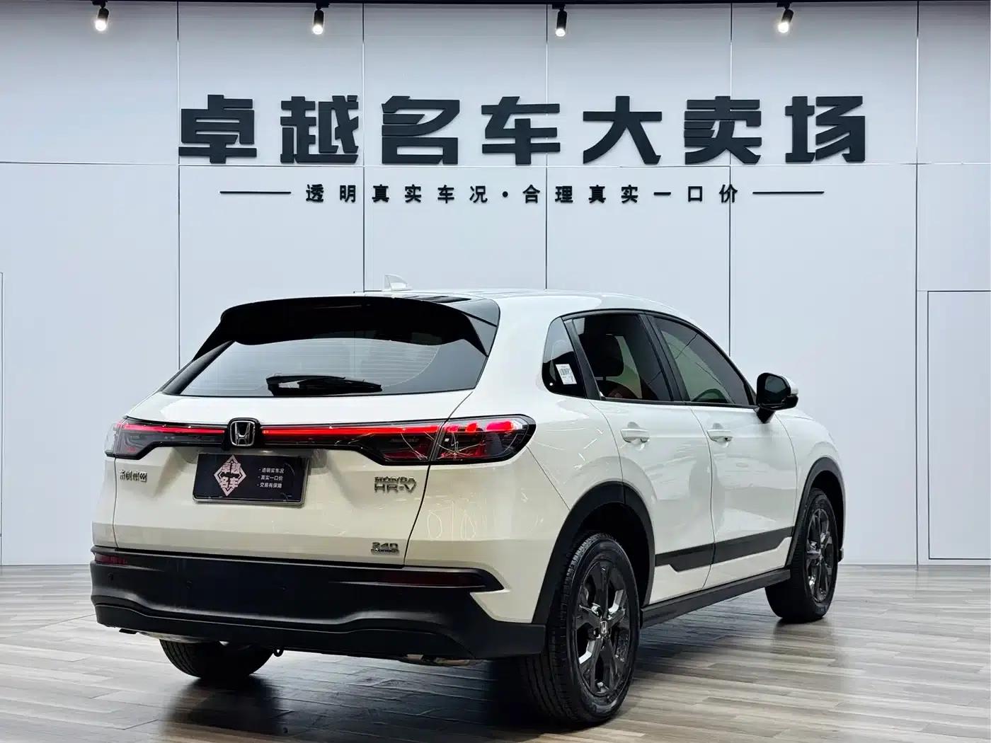 Honda HR-V 2023 240TURBO Sporty Edition — миниатюра 18