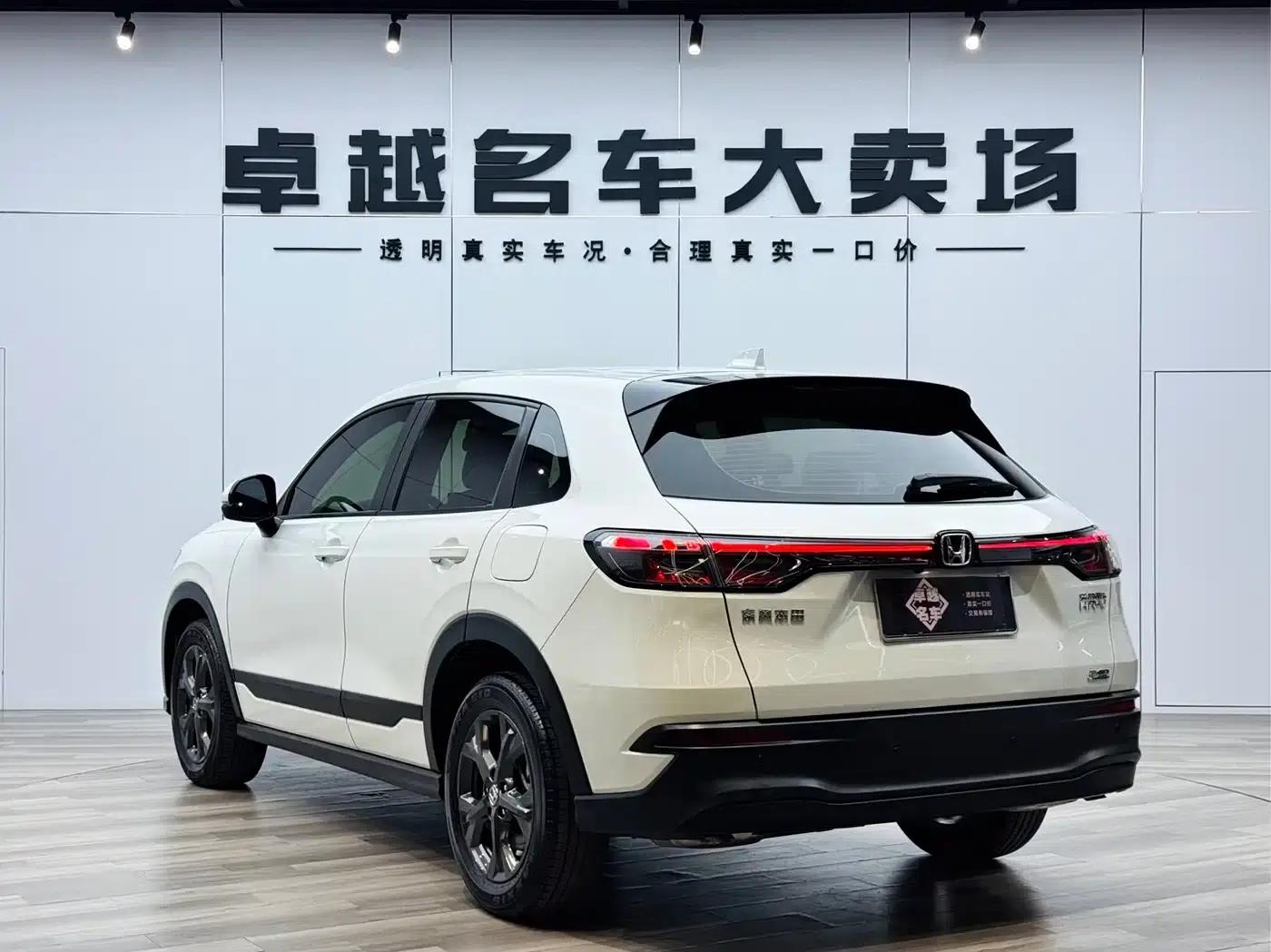 Honda HR-V 2023 240TURBO Sporty Edition — миниатюра 5