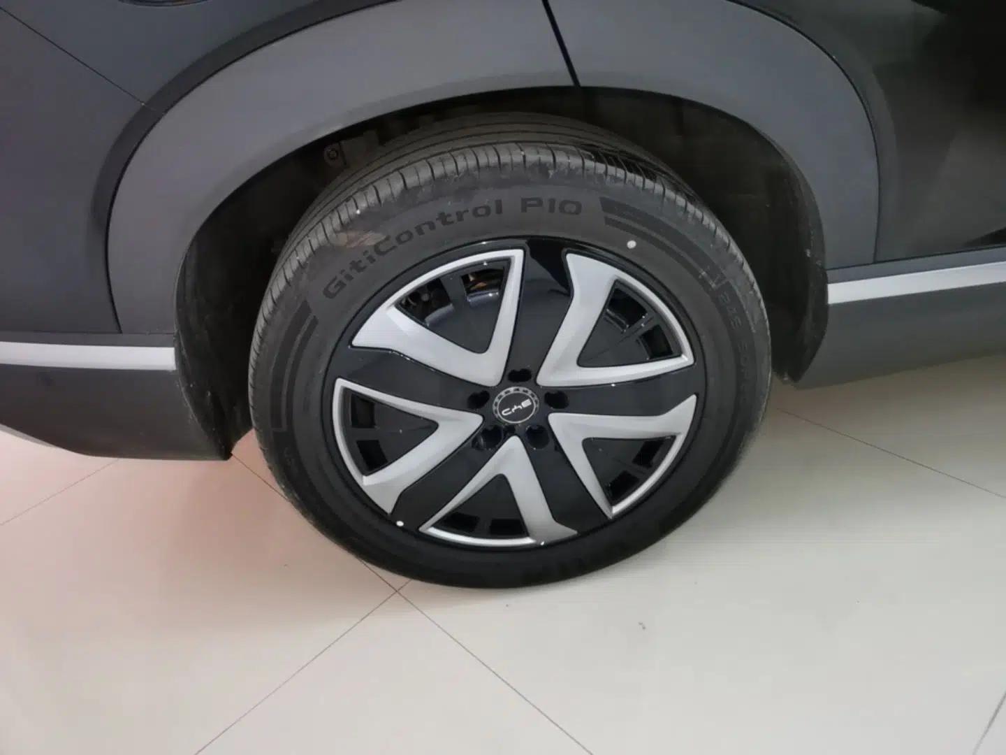 BYD Sealion 07 DM-i 2025 150 Flagship+ Edition — миниатюра 10
