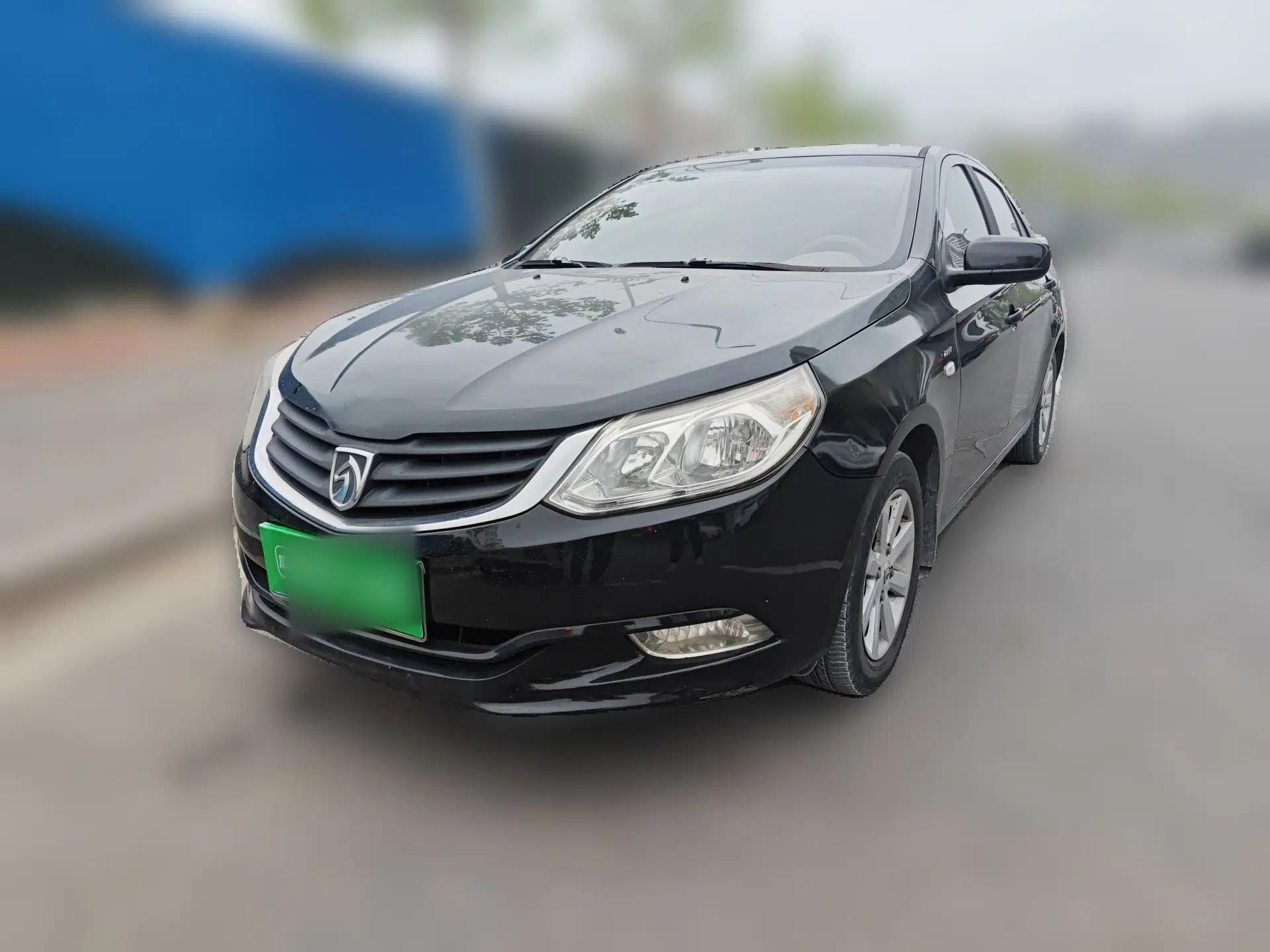Baojun 630 2012 1.5L DVVT manual comfort version — миниатюра 1