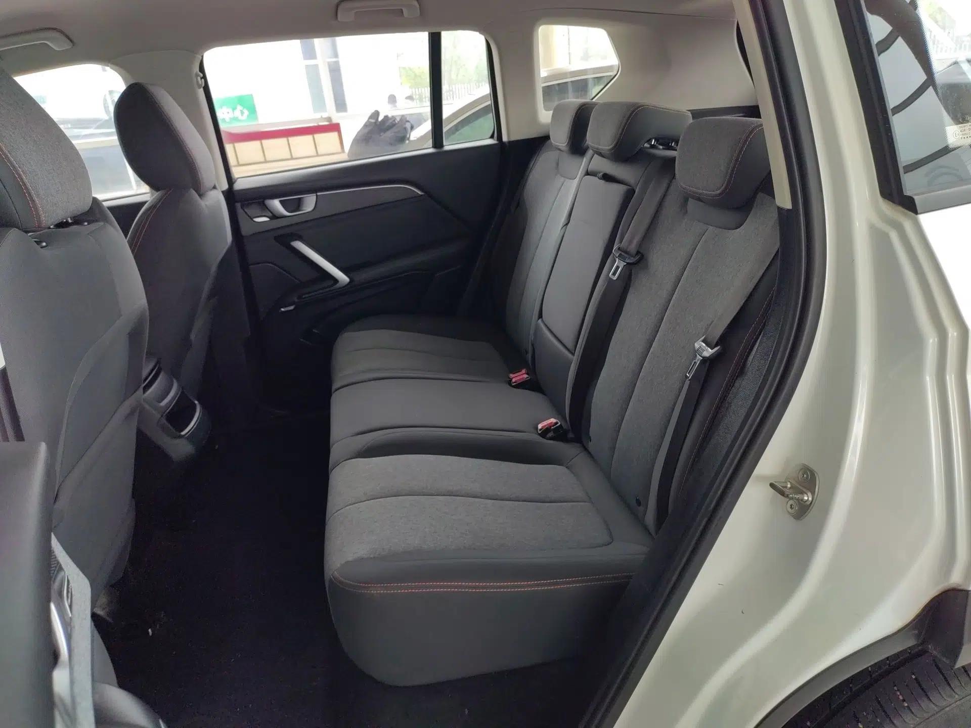 Baojun RS-5 2019 1.5T Manual Super Connectivity Version China VI — миниатюра 20