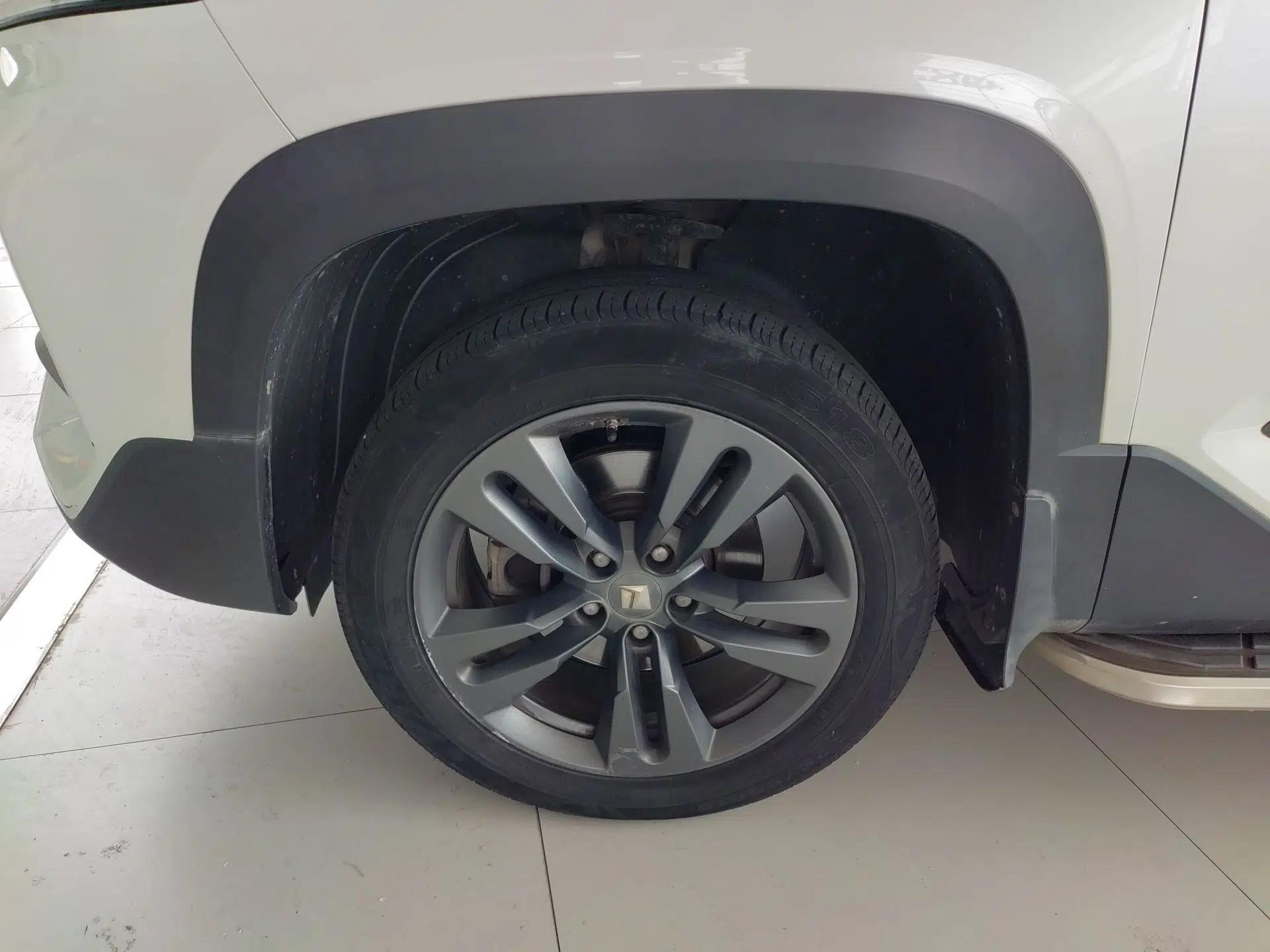 Baojun RS-5 2019 1.5T Manual Super Connectivity Version China VI — миниатюра 8