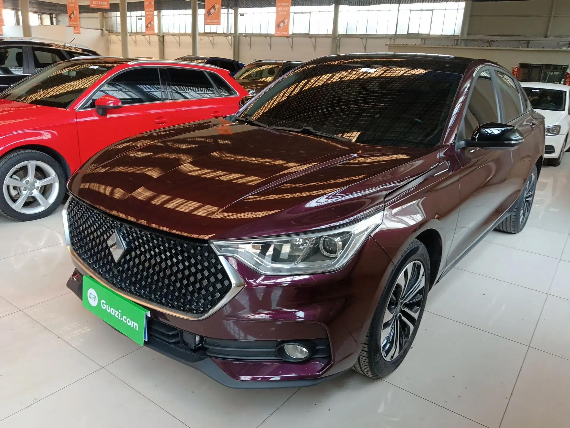 Baojun RC-6 2019 1.5T CVT 24-Hour Online Prestige Edition — миниатюра 1