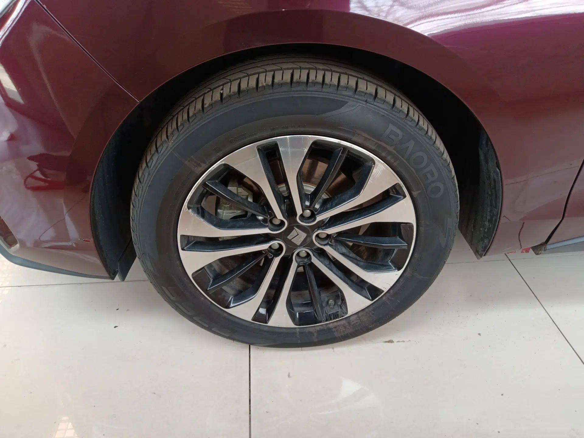 Baojun RC-6 2019 1.5T CVT 24-Hour Online Prestige Edition — миниатюра 8