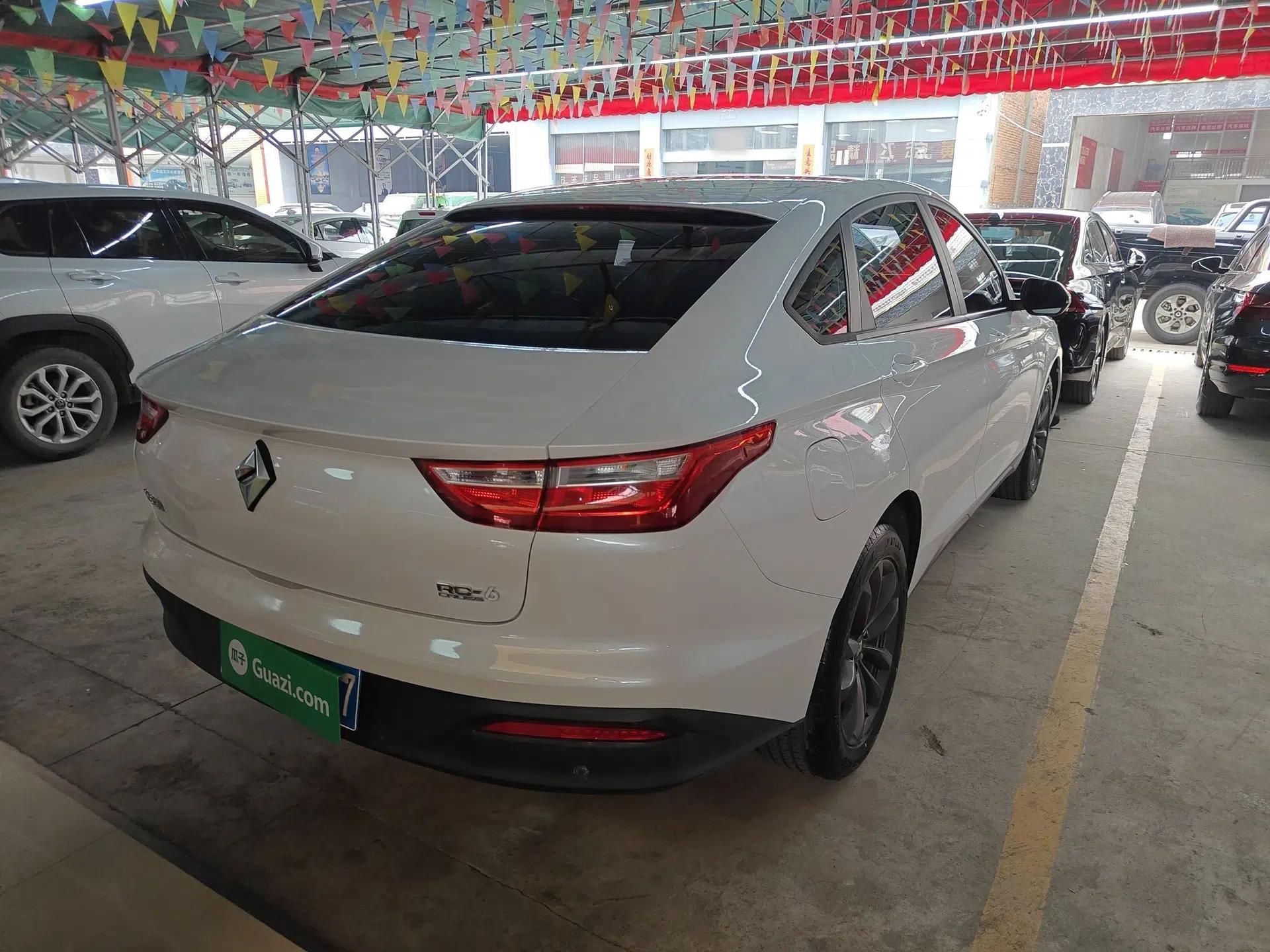 Baojun RC-6 2019 1.5T CVT Elite Version with 24-Hour Online Service — миниатюра 4