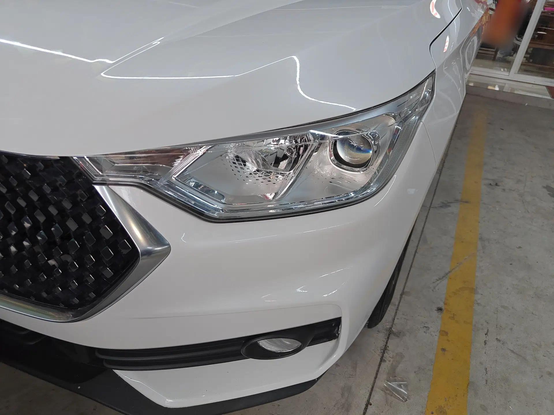 Baojun RC-6 2019 1.5T CVT Elite Version with 24-Hour Online Service — миниатюра 5