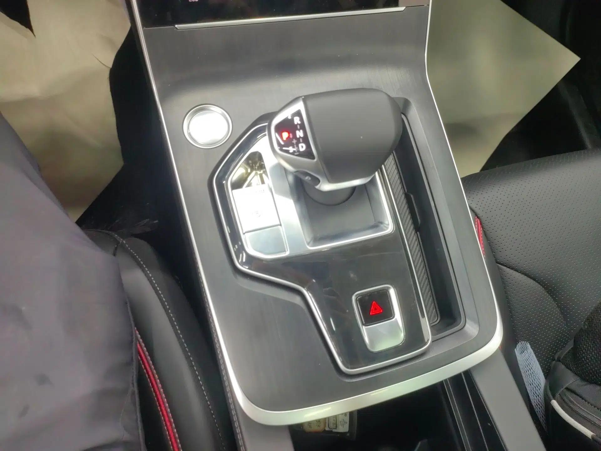 BAIC Beijing X7 2023 1.5TD DCT Premium+ Edition — миниатюра 17