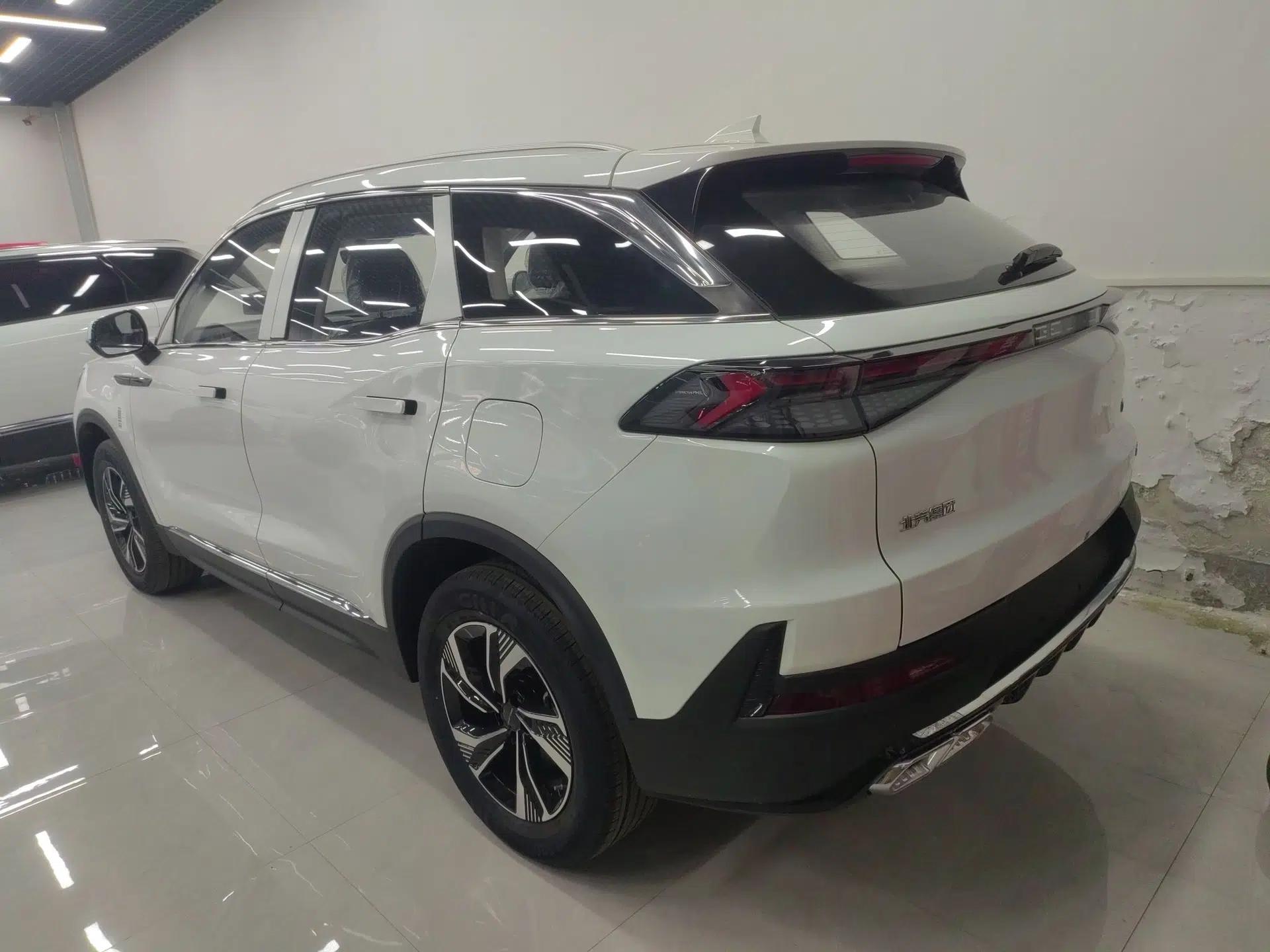 BAIC Beijing X7 2023 1.5TD DCT Premium+ Edition — миниатюра 4