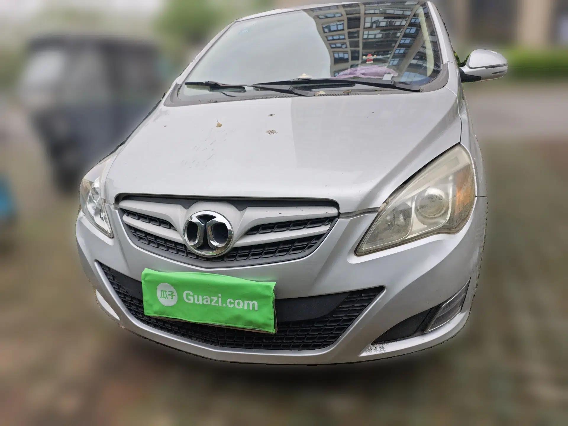 BAIC E Series 2013 Hatchback 1.5L Automatic Lotte Edition — миниатюра 2