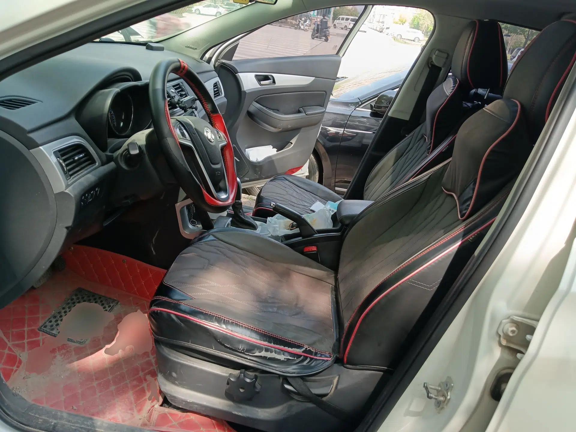 BAIC Senova X55 2016 1.5T CVT Comfort Version — миниатюра 16