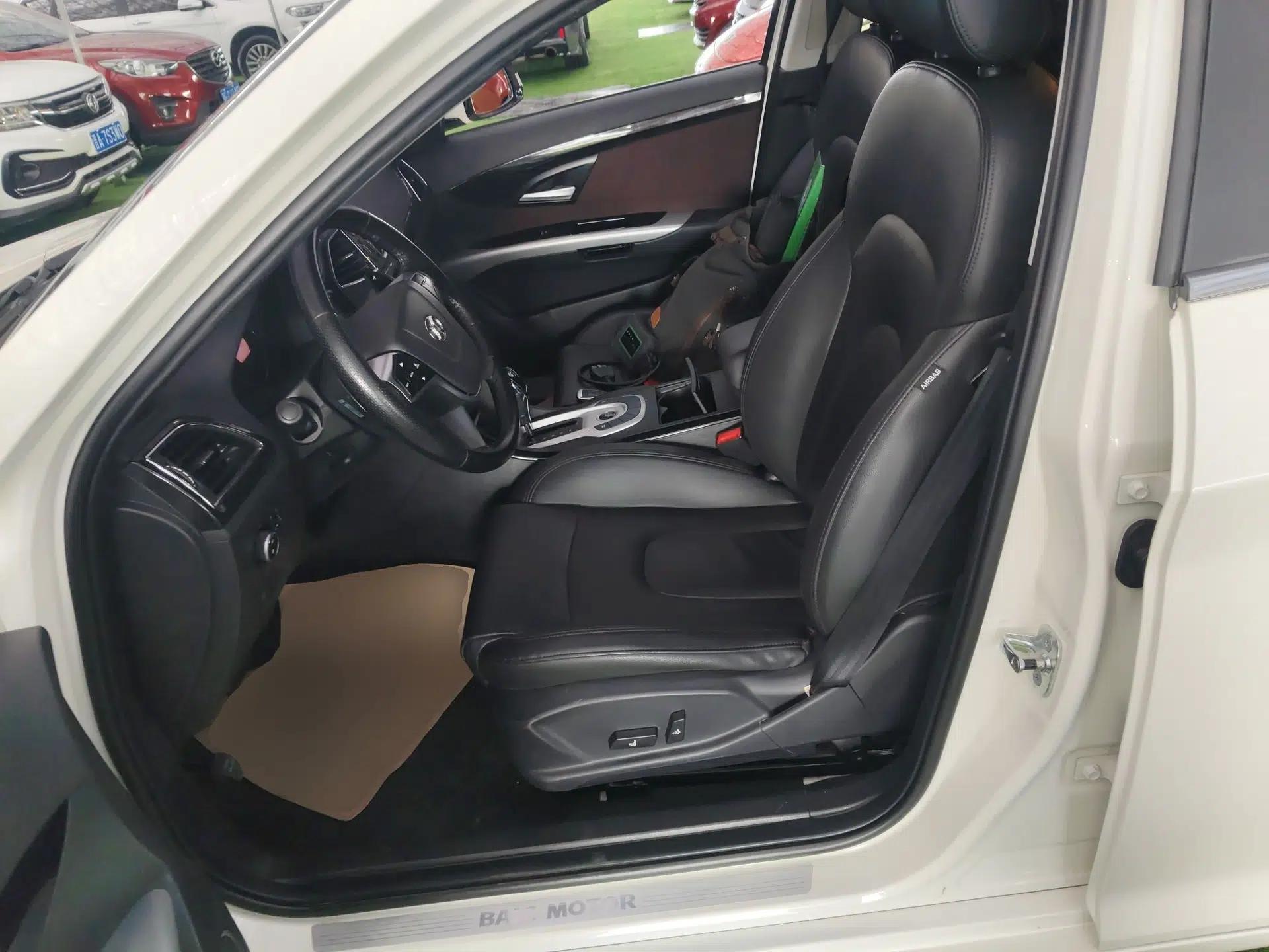 BAIC Senova D70 2018 Performance Version 1.8T Comfort Version — миниатюра 18