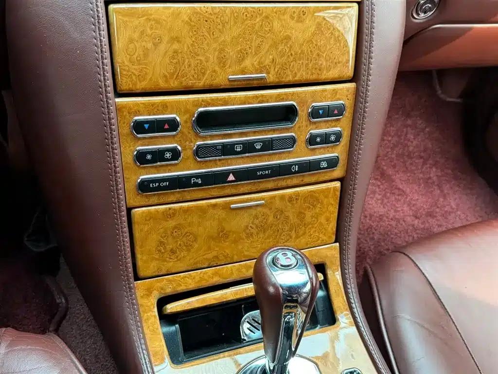 Elegant 2004 RL 6.8 — миниатюра 13