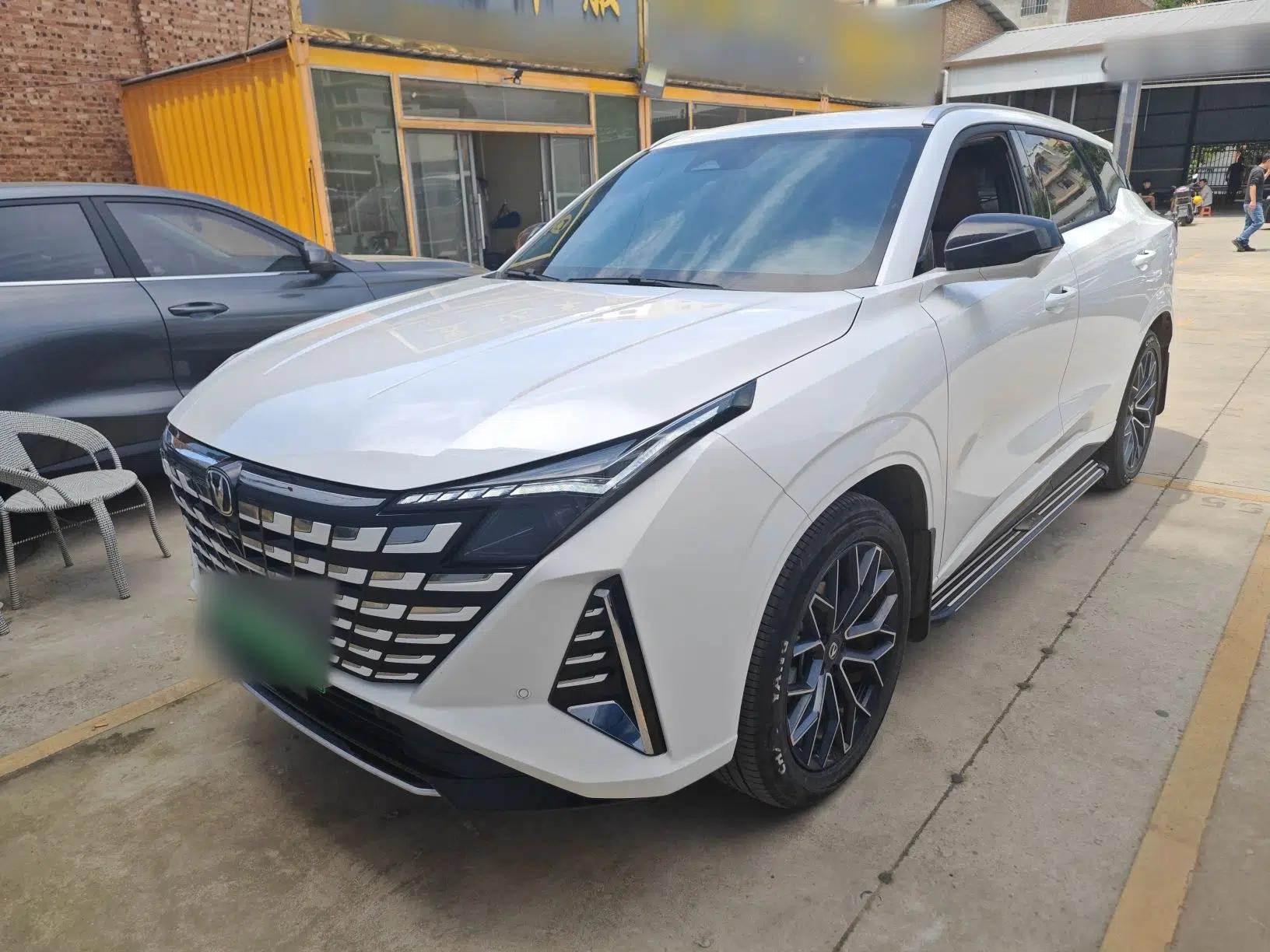 CHANGAN UNI-Z New Energy 2025 Model, Smart New Blue Whale 125km Battleship+ Version — миниатюра 1
