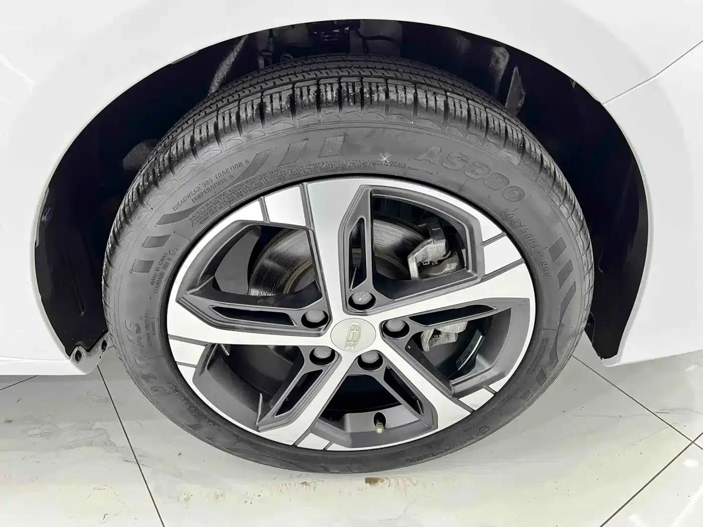 Geely Emgrand L 2022 1.4T CVT Supreme Edition — миниатюра 20