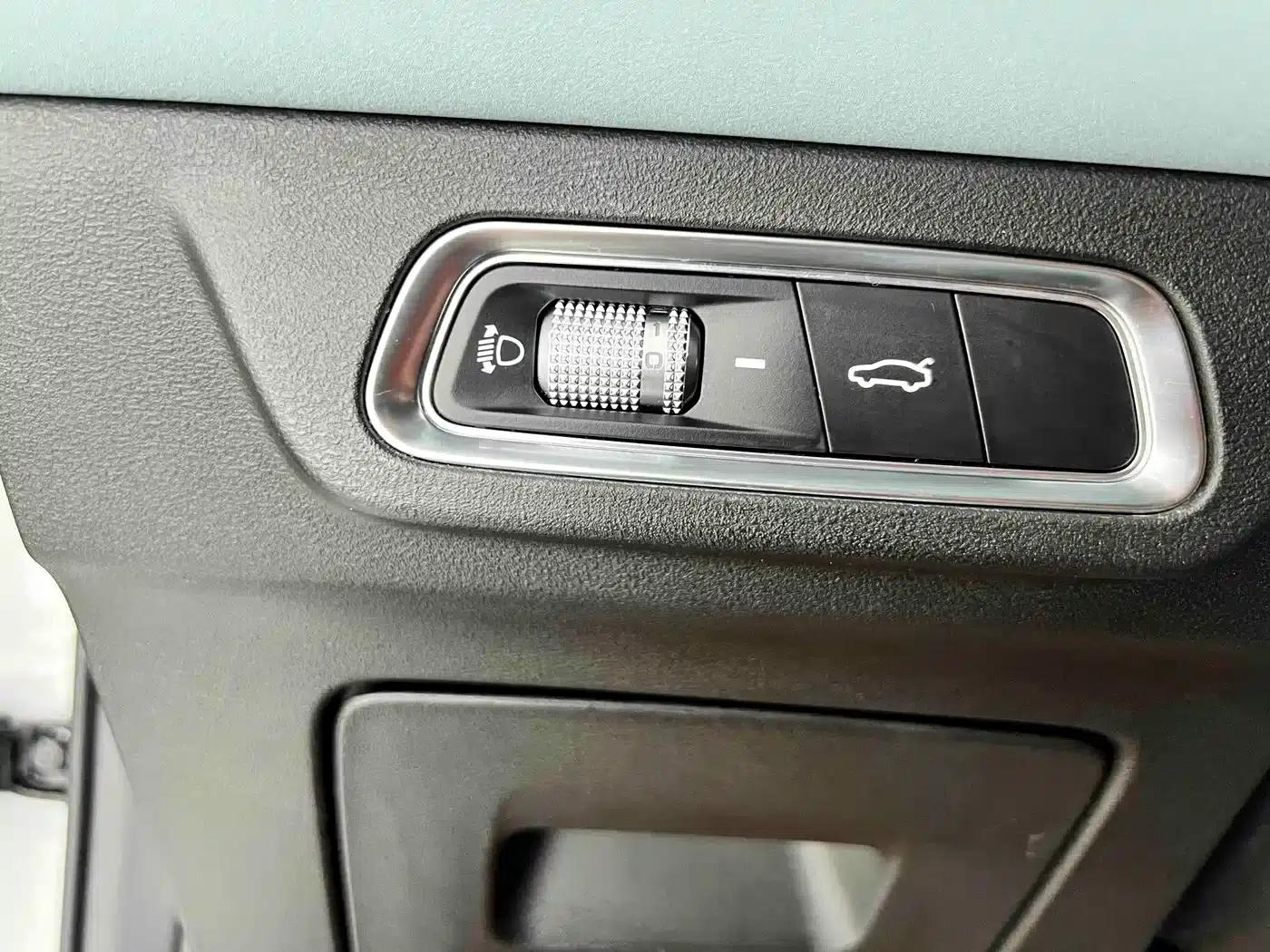 Geely Emgrand L 2022 1.4T CVT Supreme Edition — миниатюра 10