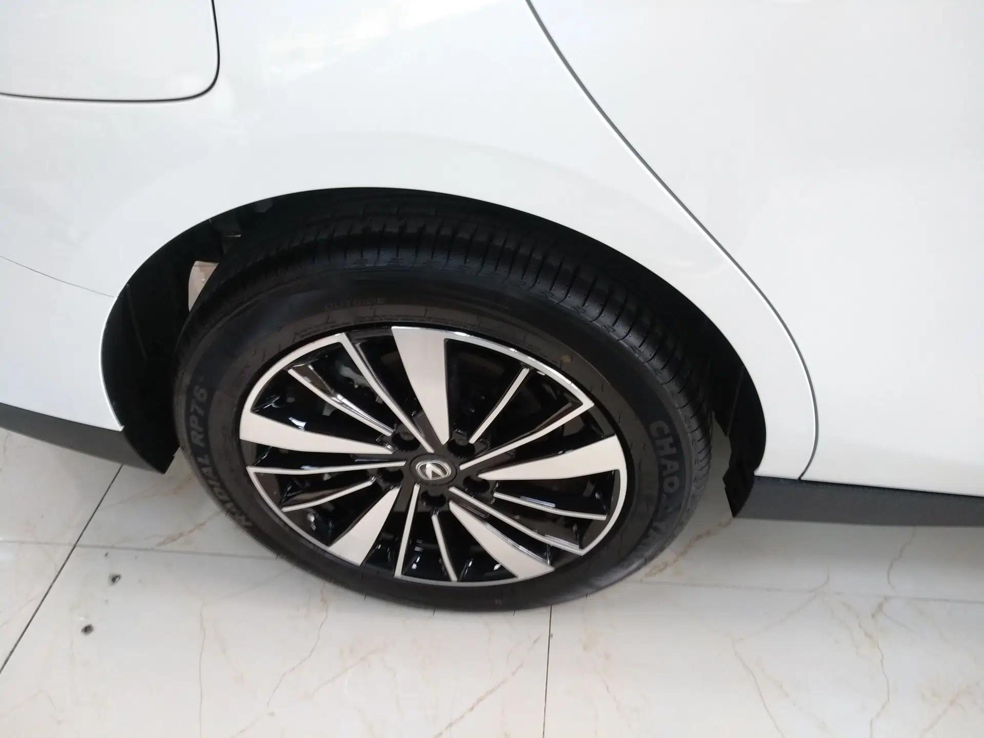 CHANGAN Eado PHEV 2025 Smart New Blue Whale 145KM High-Energy Edition — миниатюра 10