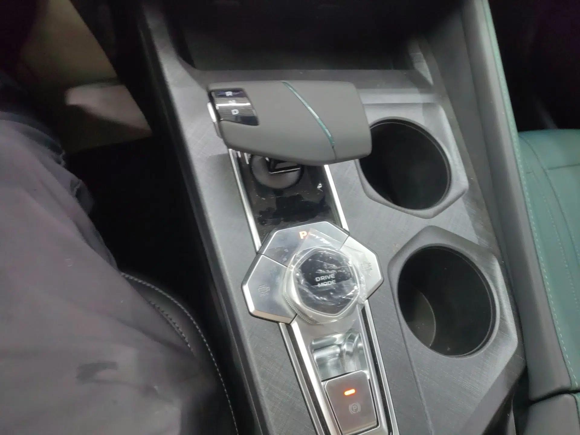 CHANGAN NEVO A06 2023 Supreme Model — миниатюра 17