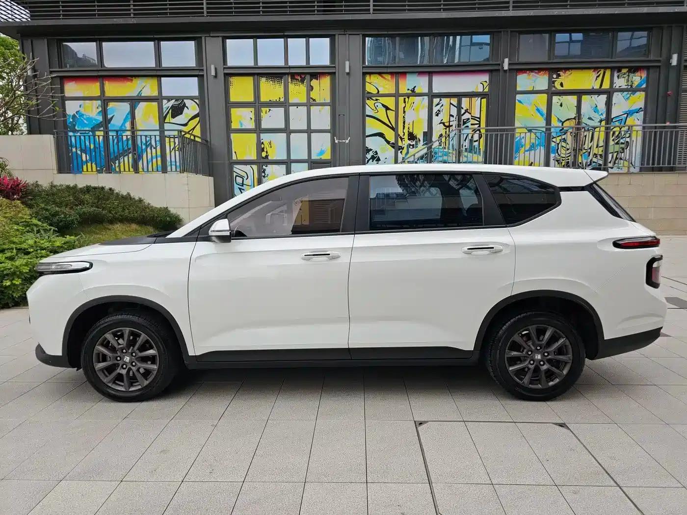 Baojun RM-5 2019 1.5T Manual Elite 5-Seater (24-Hour Online Service) — миниатюра 4