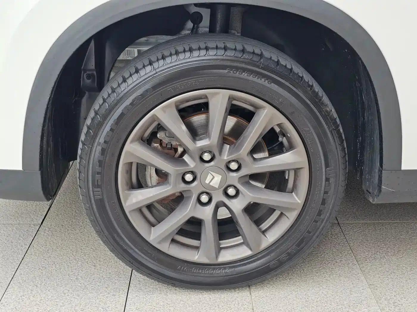 Baojun RM-5 2019 1.5T Manual Elite 5-Seater (24-Hour Online Service) — миниатюра 5