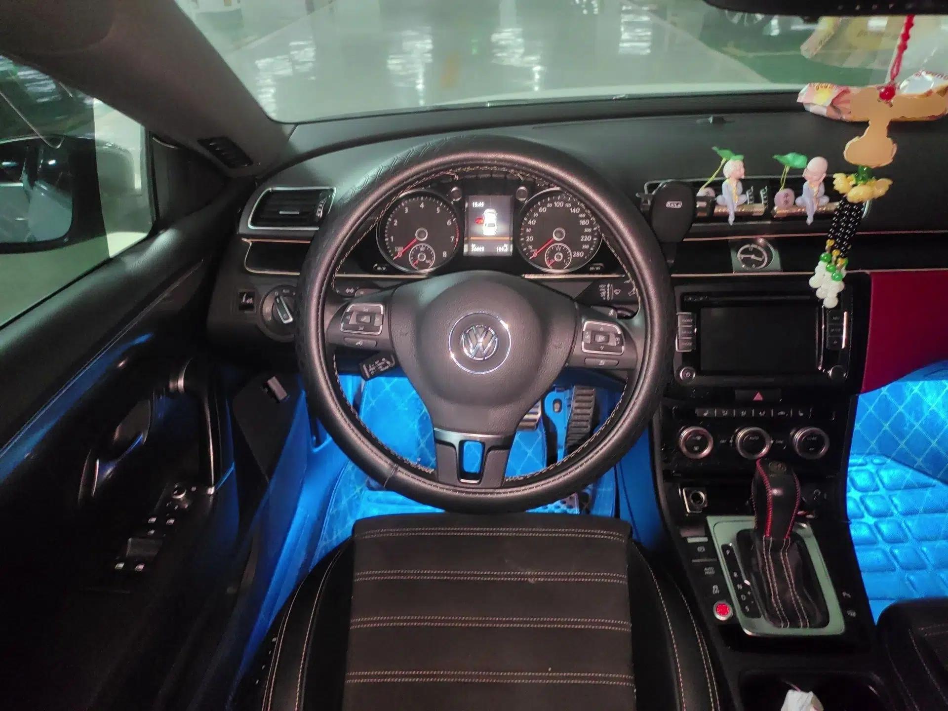 Volkswagen CC 2016 300TSI 25th Anniversary Edition — миниатюра 11