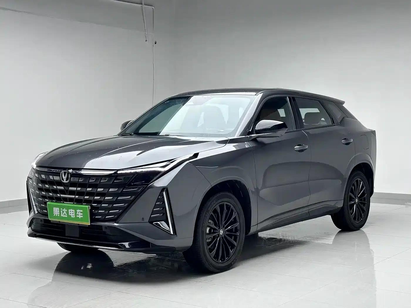 Changan UNI-Z New Energy 2024 Blue Whale Smart Electric iDD 125km Leading Edition — миниатюра 1