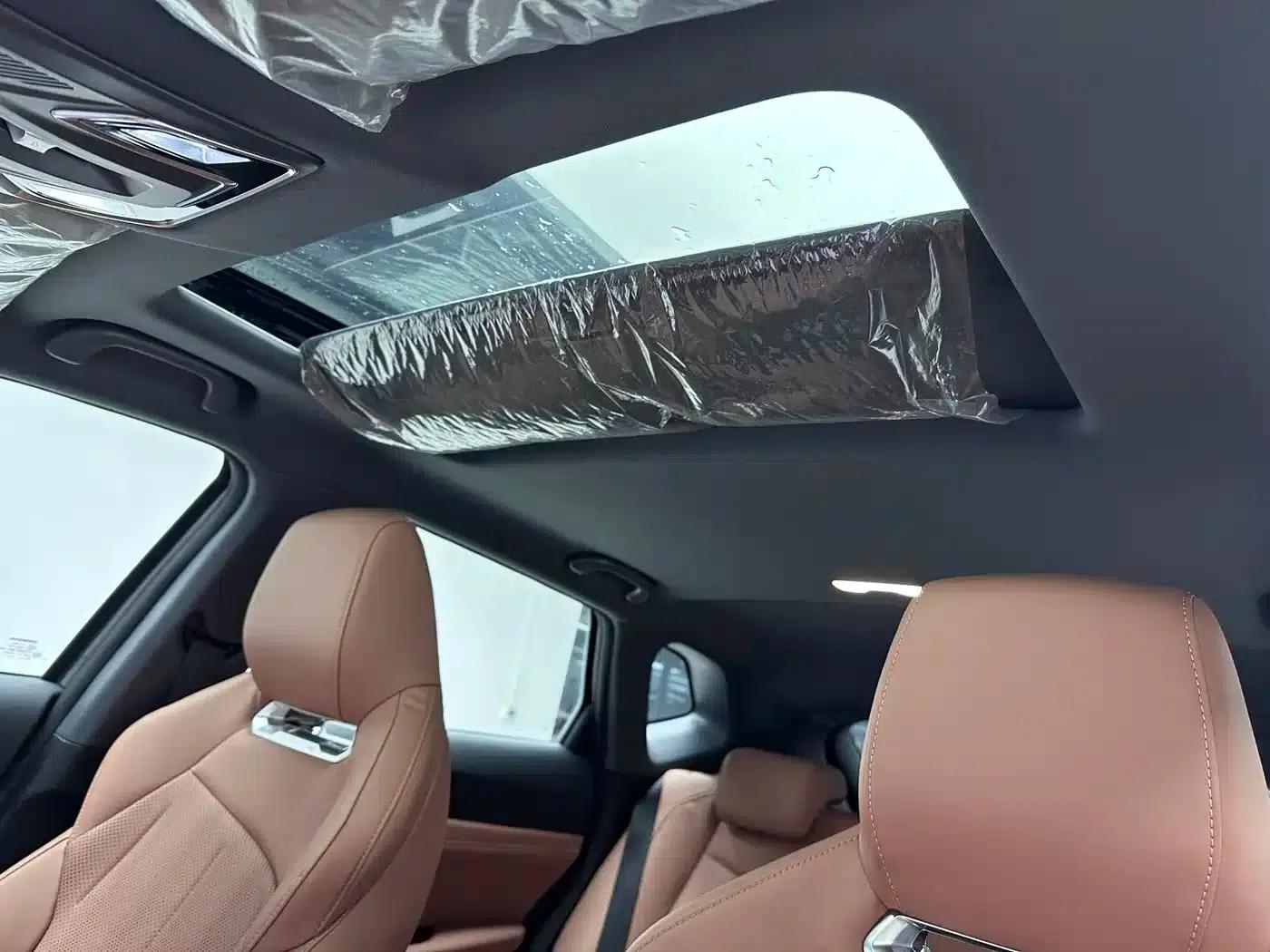 Changan UNI-Z New Energy 2024 Blue Whale Smart Electric iDD 125km Leading Edition — миниатюра 15