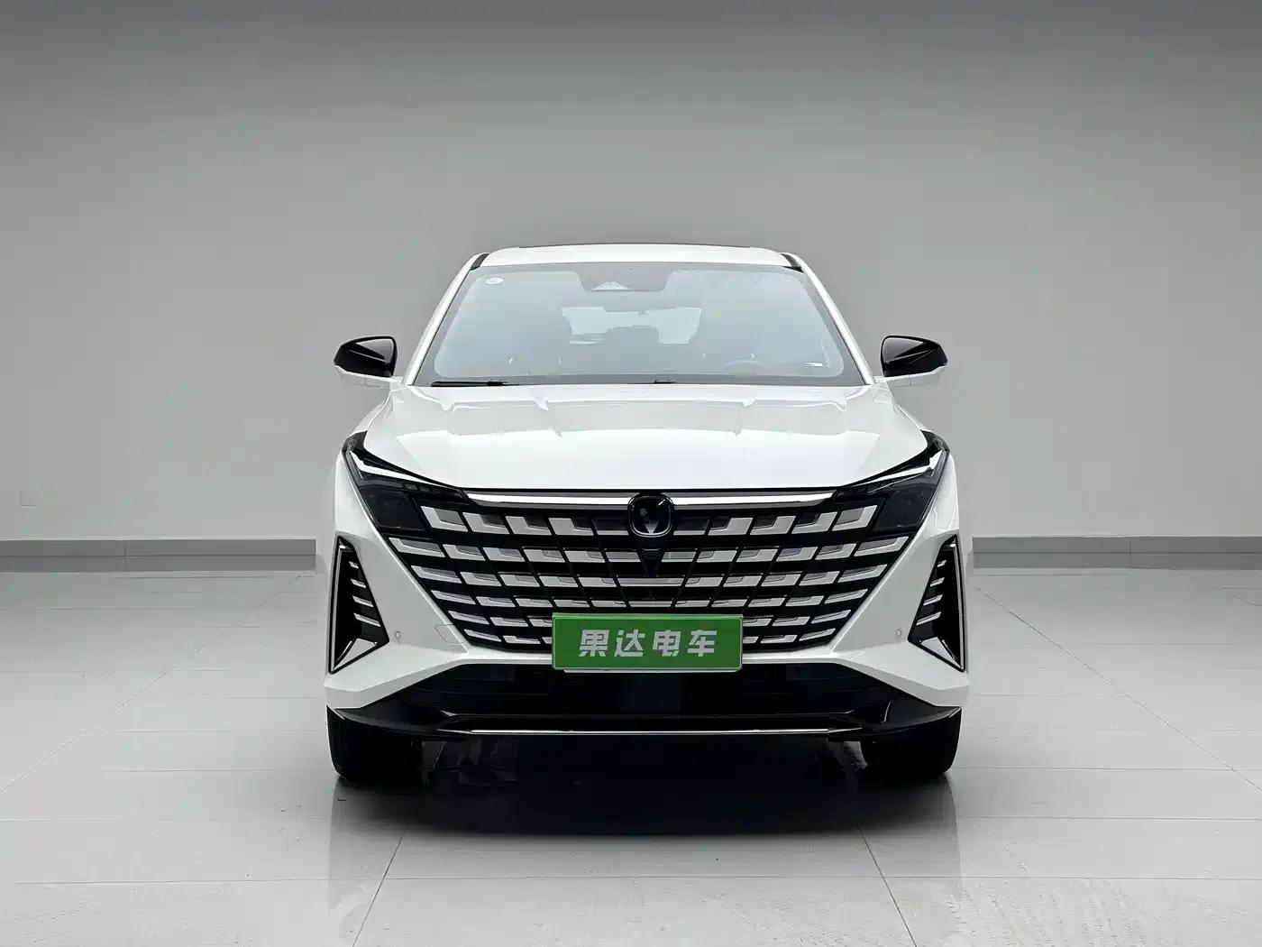 Changan UNI-Z New Energy 2024 Blue Whale Smart Electric iDD 125km Leading Edition — миниатюра 2