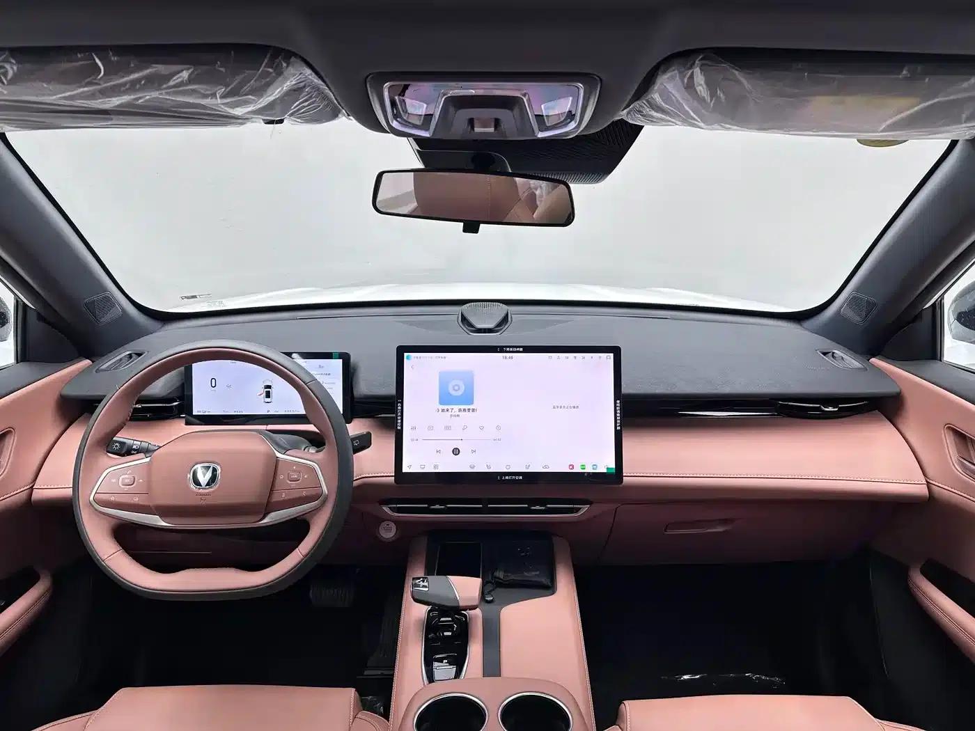 Changan UNI-Z New Energy 2024 Blue Whale Smart Electric iDD 125km Leading Edition — миниатюра 10