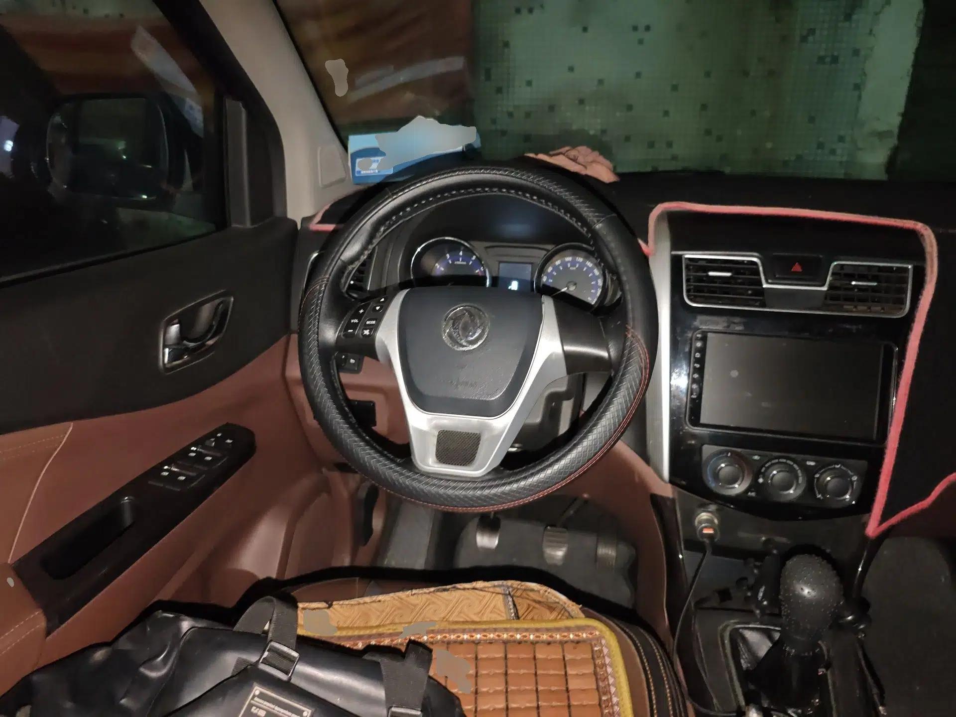 FORTHING SX6 2016 2.0L Manual Luxury Version — миниатюра 11
