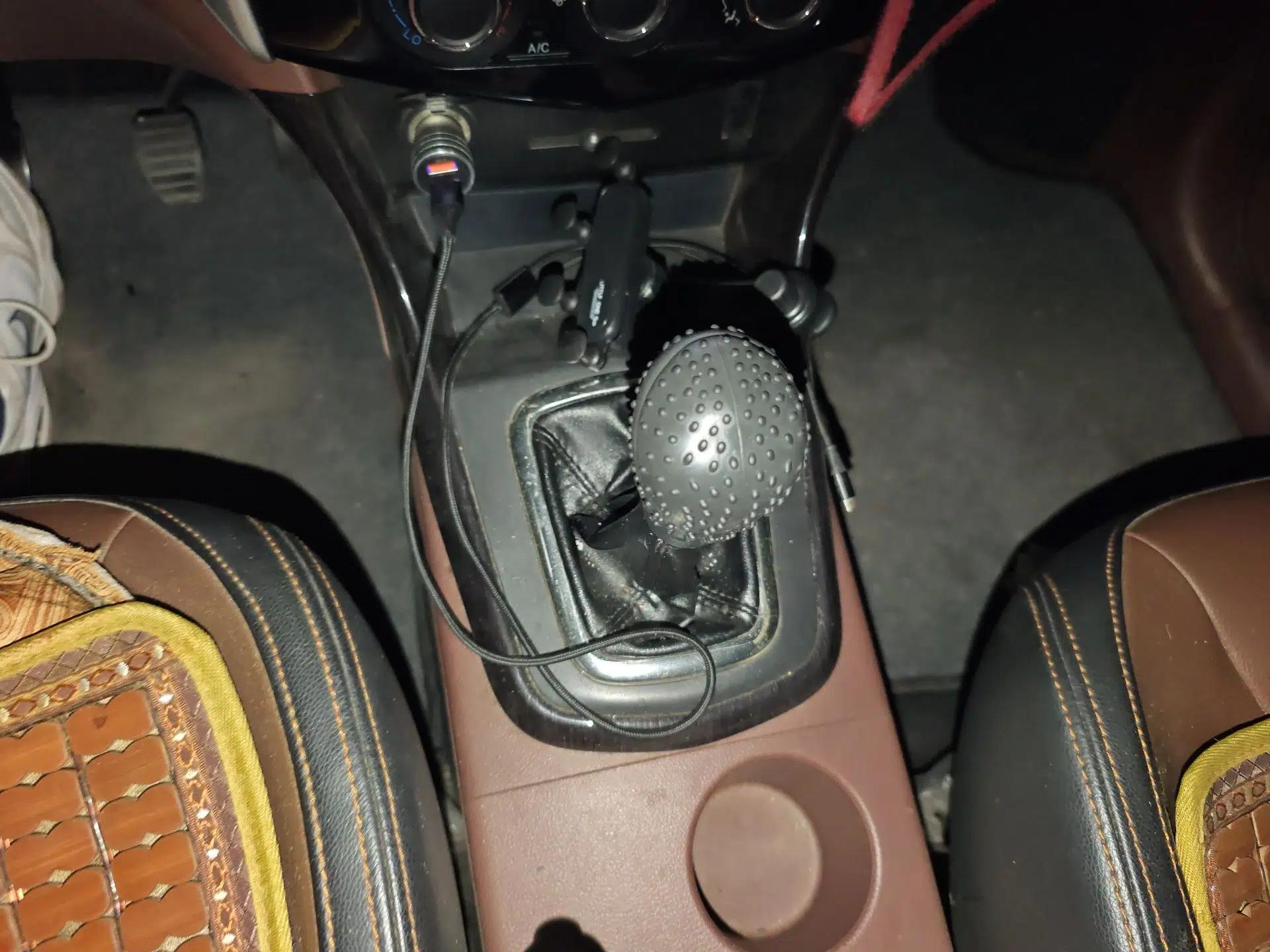 FORTHING SX6 2016 2.0L Manual Luxury Version — миниатюра 15