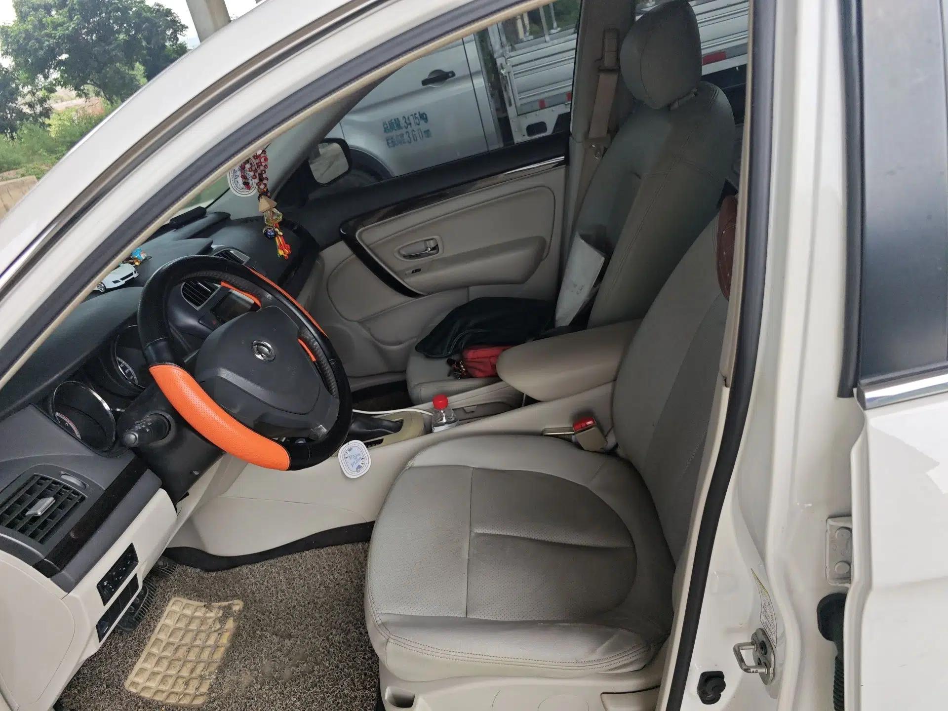 Dongfeng Aeolus A60 2016 1.6L Automatic Luxury Model — миниатюра 16