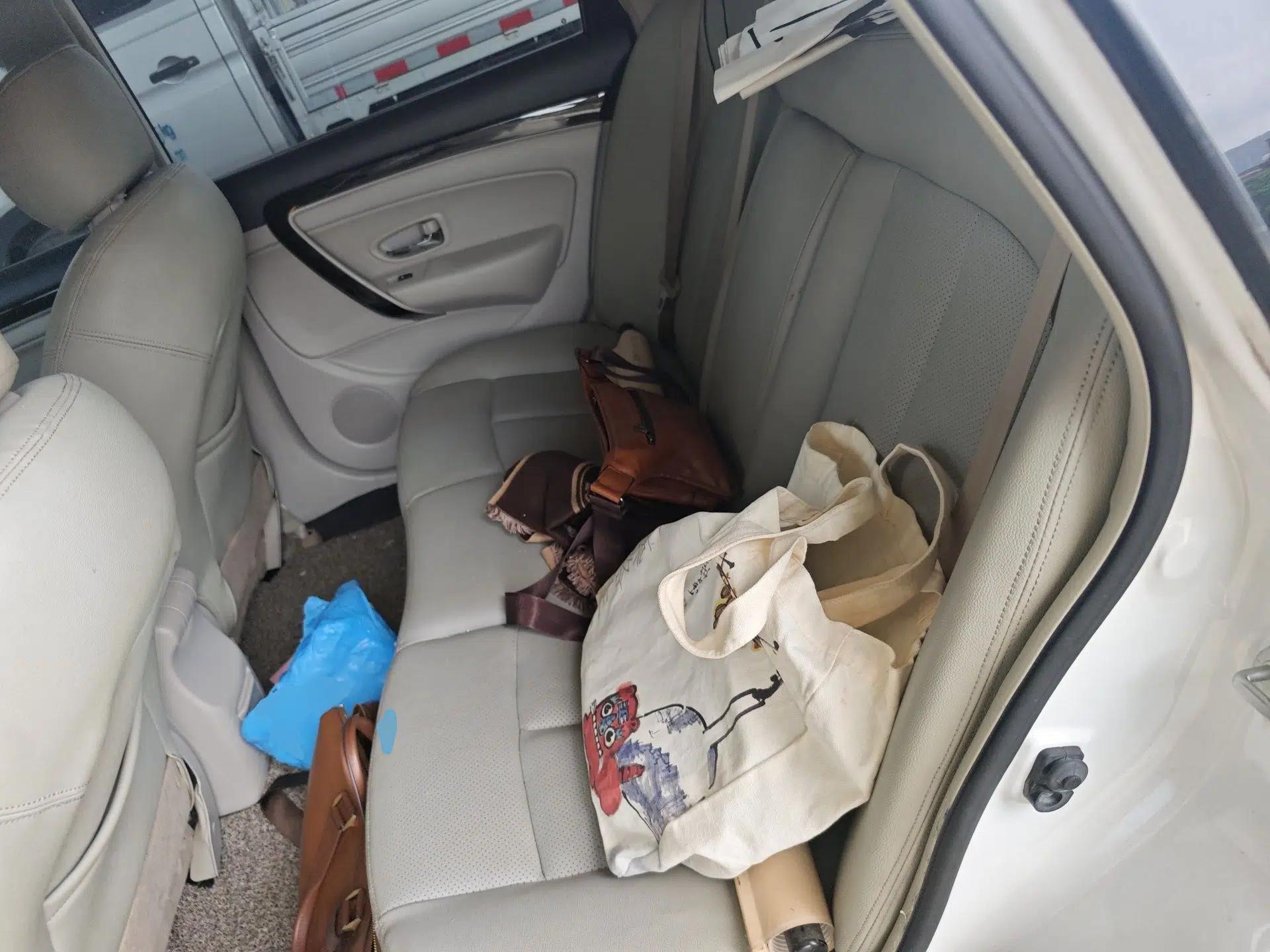 Dongfeng Aeolus A60 2016 1.6L Automatic Luxury Model — миниатюра 18
