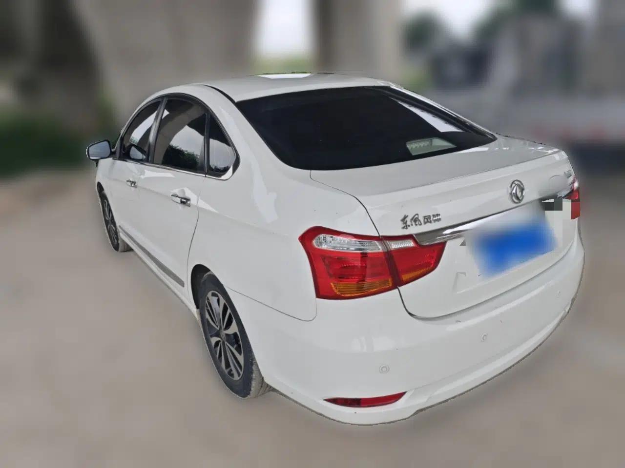 Dongfeng Aeolus A60 2016 1.6L Automatic Luxury Model — миниатюра 4