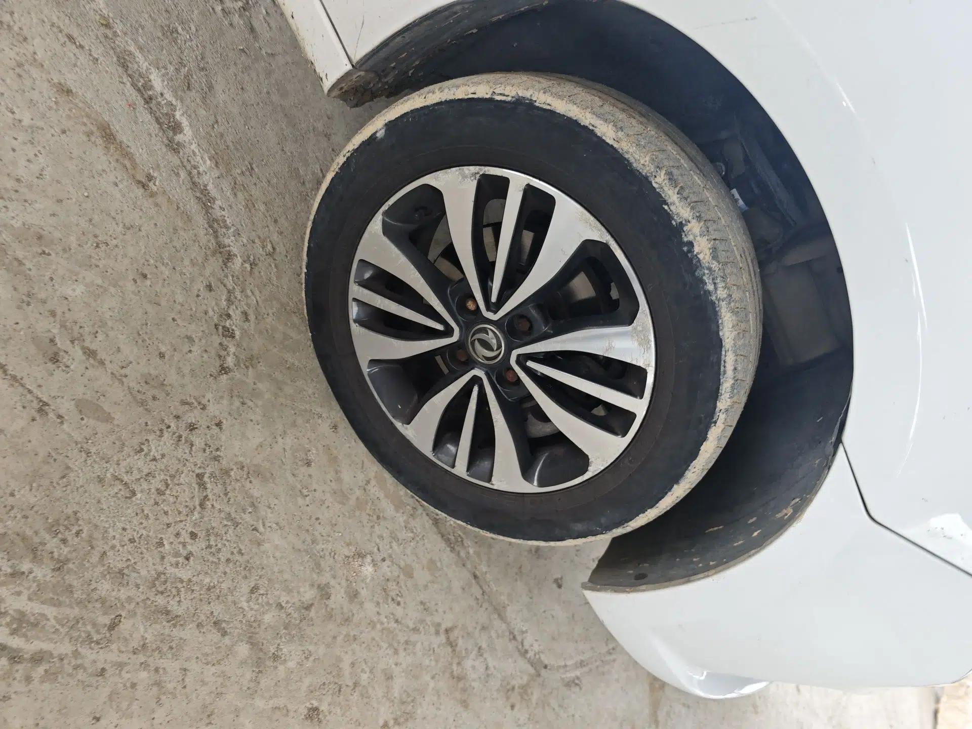 Dongfeng Aeolus A60 2016 1.6L Automatic Luxury Model — миниатюра 8