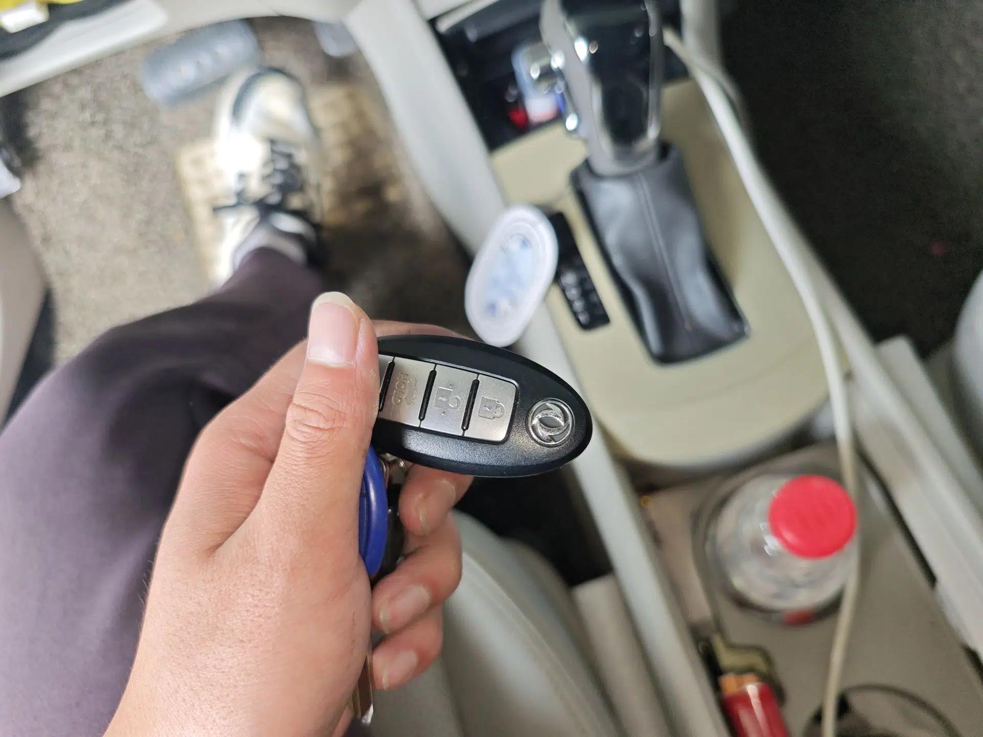 Dongfeng Aeolus A60 2016 1.6L Automatic Luxury Model — миниатюра 9