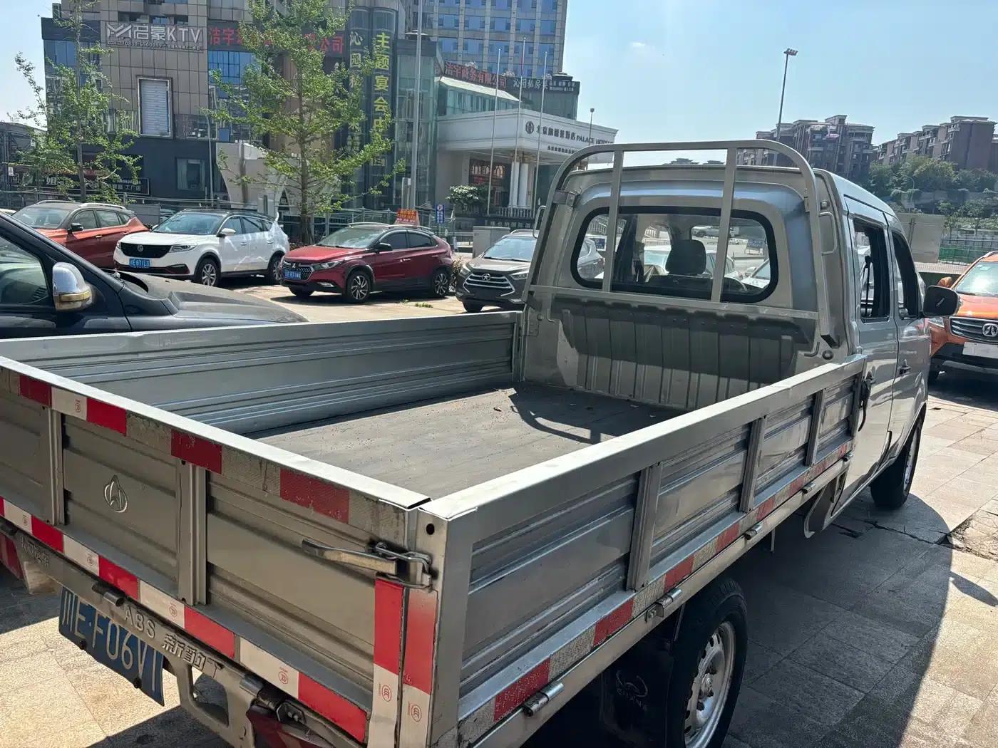 New Leopard T3 2018 Model 1.5L Comfort Double Cab Long Wheelbase Single Rear Wheel Standard Cargo Box DK15C — миниатюра 6