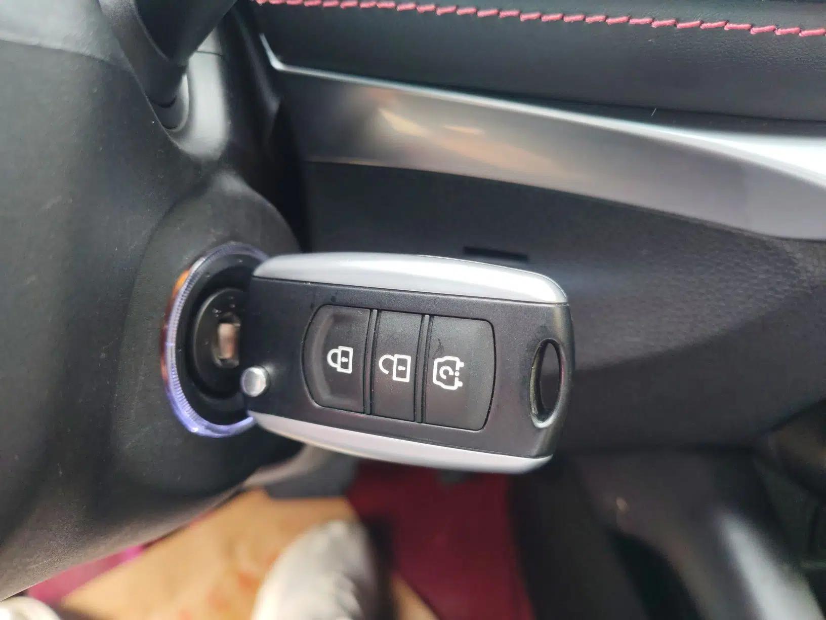 Dongfeng Fengon 500 2022 1.5L CVT Enjoyment Version — миниатюра 12