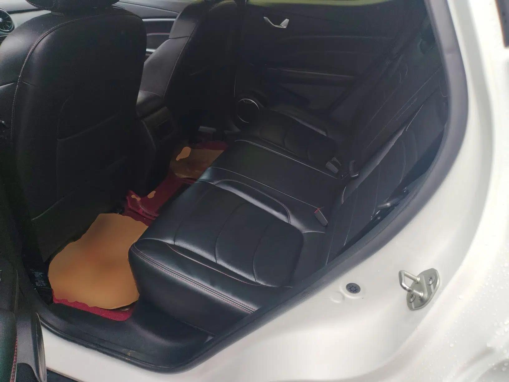 Dongfeng Fengon 500 2022 1.5L CVT Enjoyment Version — миниатюра 20