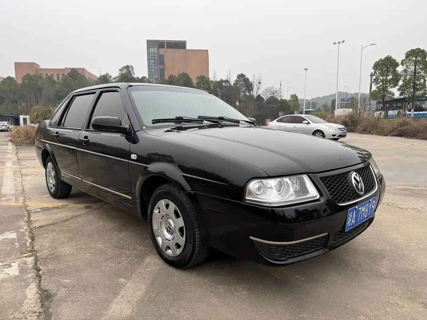 Santana Zhijun 2010 1.6L Manual Comfort Model — миниатюра 3