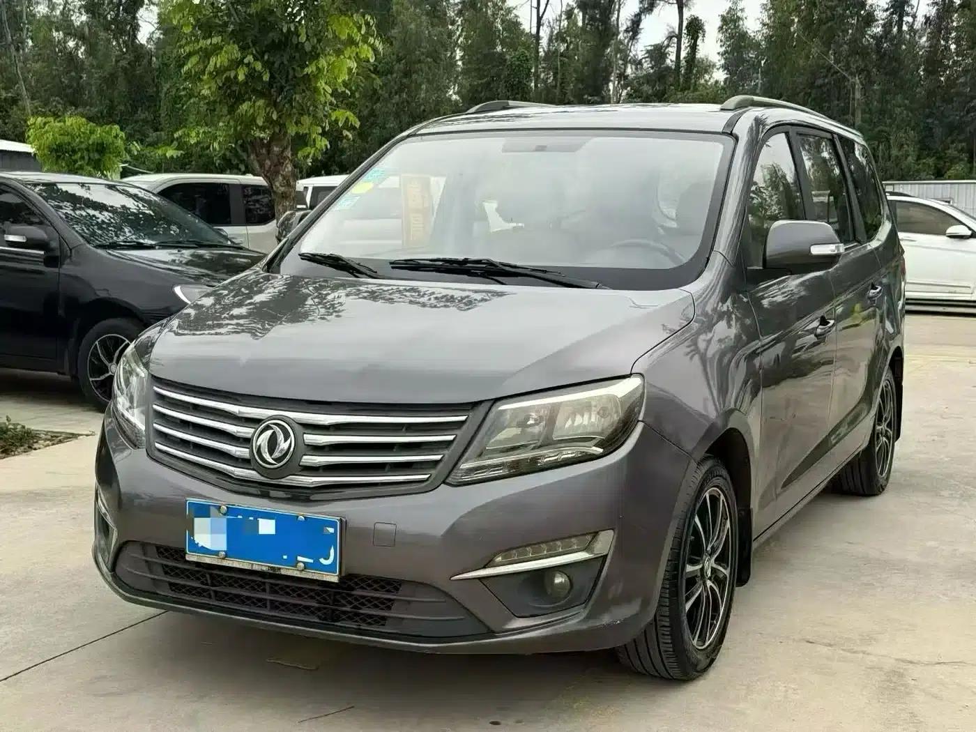 Fengxing S500 2016 1.6L CVT Luxury Edition — миниатюра 1