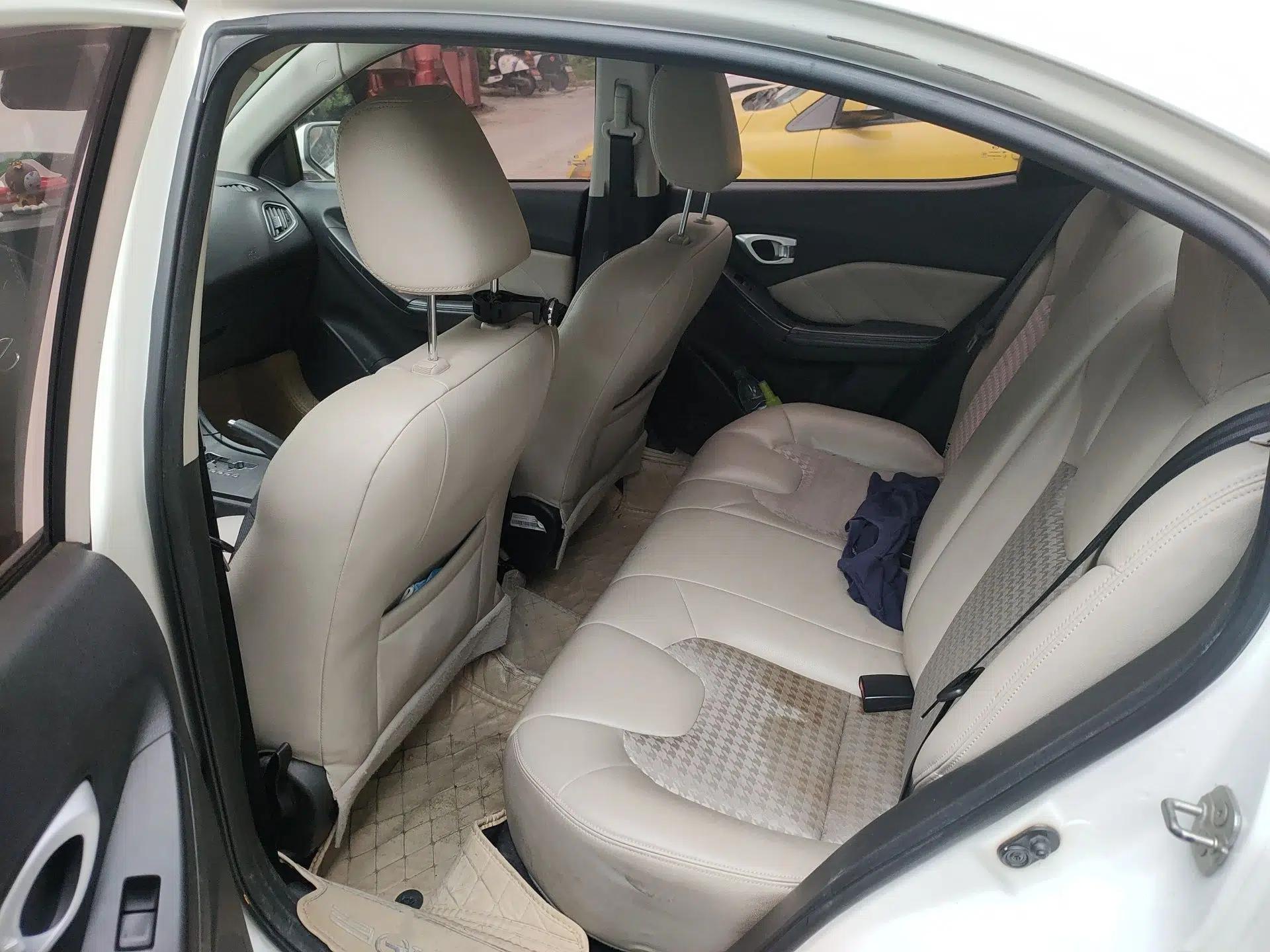 GAC Trumpchi GA3S Vision 2014 1.6L Automatic Elite ESP Version — миниатюра 18