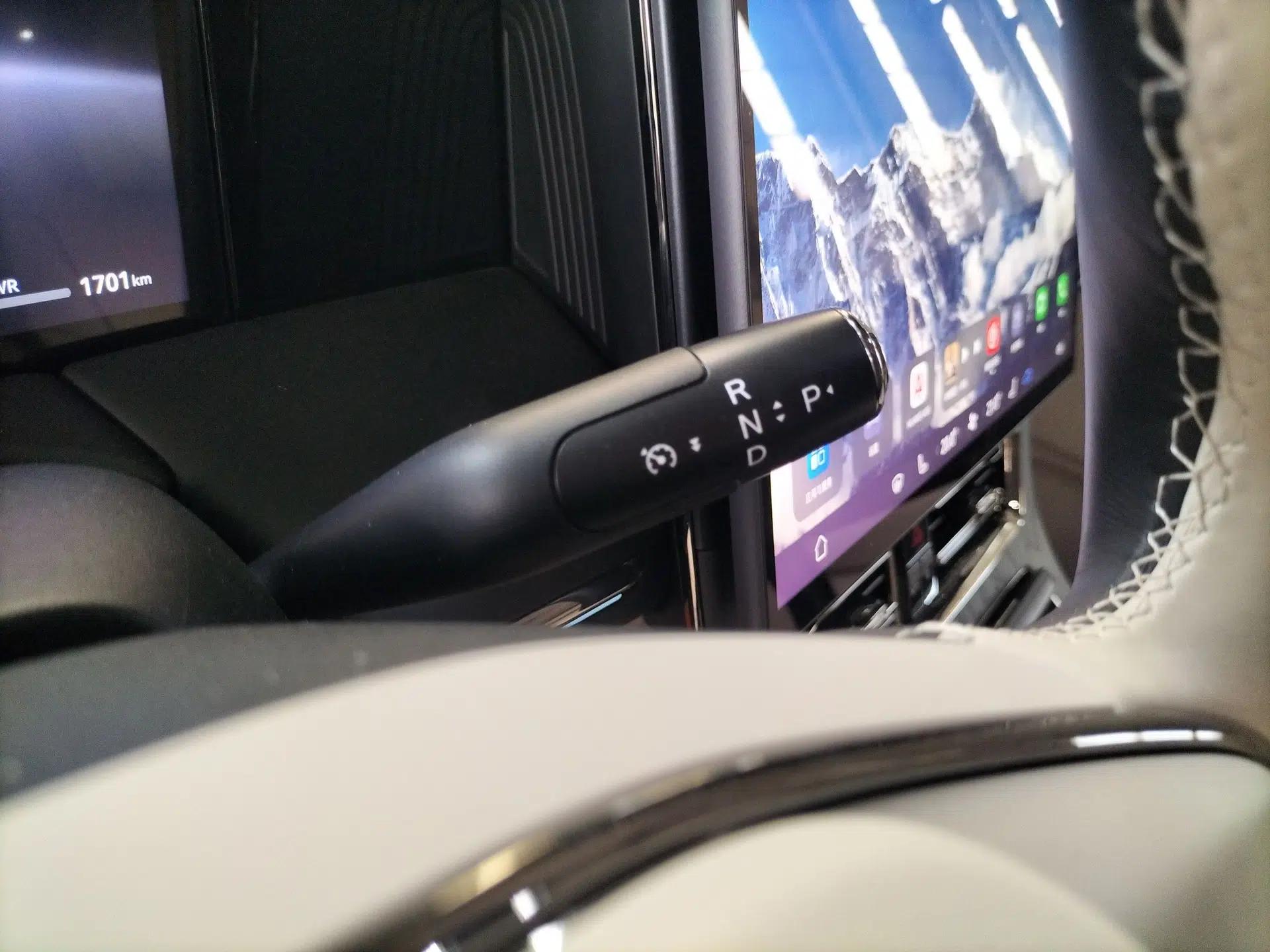 GAC Trumpchi Xiangwang M8 2025 Kunkun Series Ultra First-Class Cabin — миниатюра 17