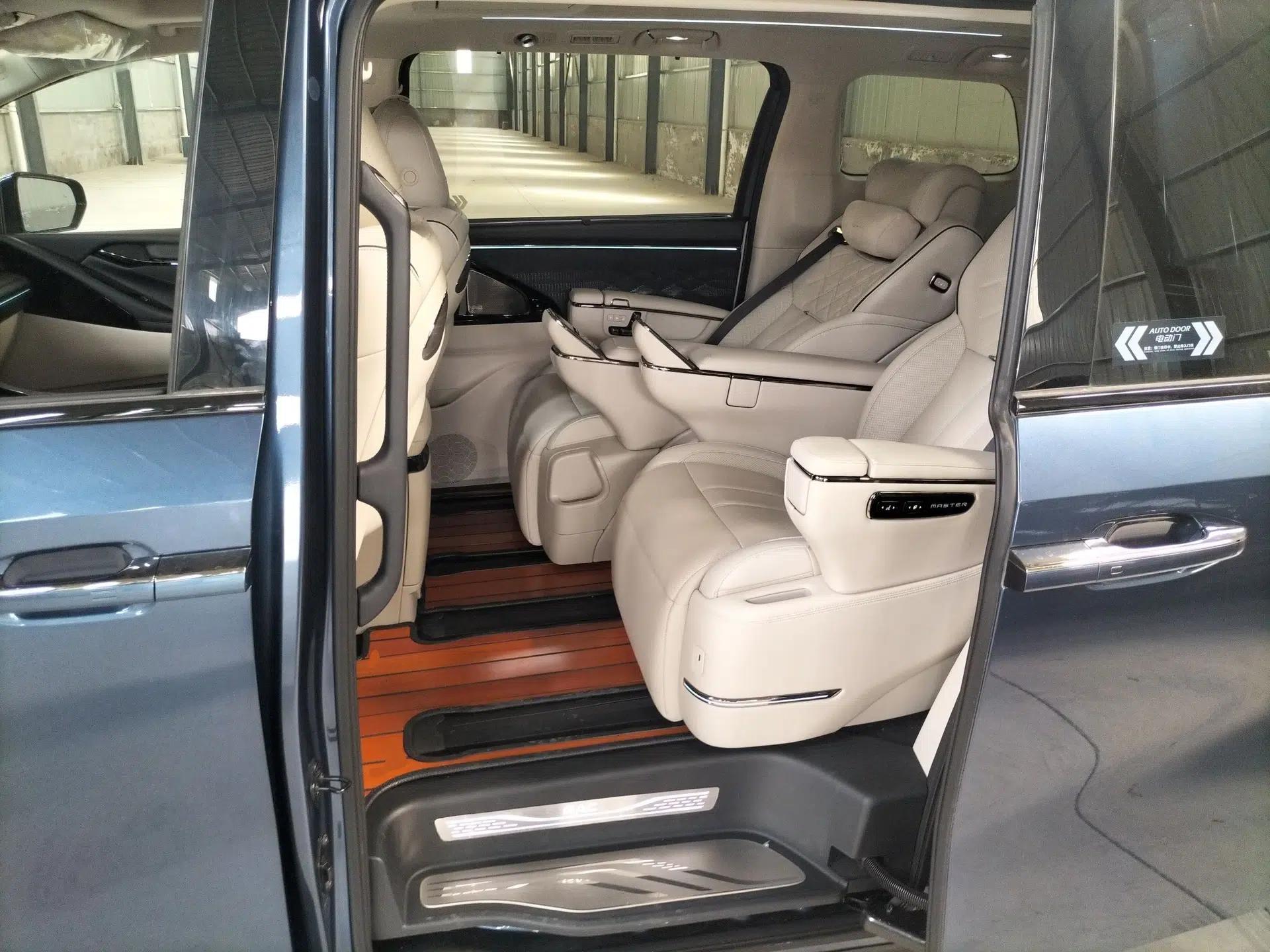 GAC Trumpchi Xiangwang M8 2025 Kunkun Series Ultra First-Class Cabin — миниатюра 20