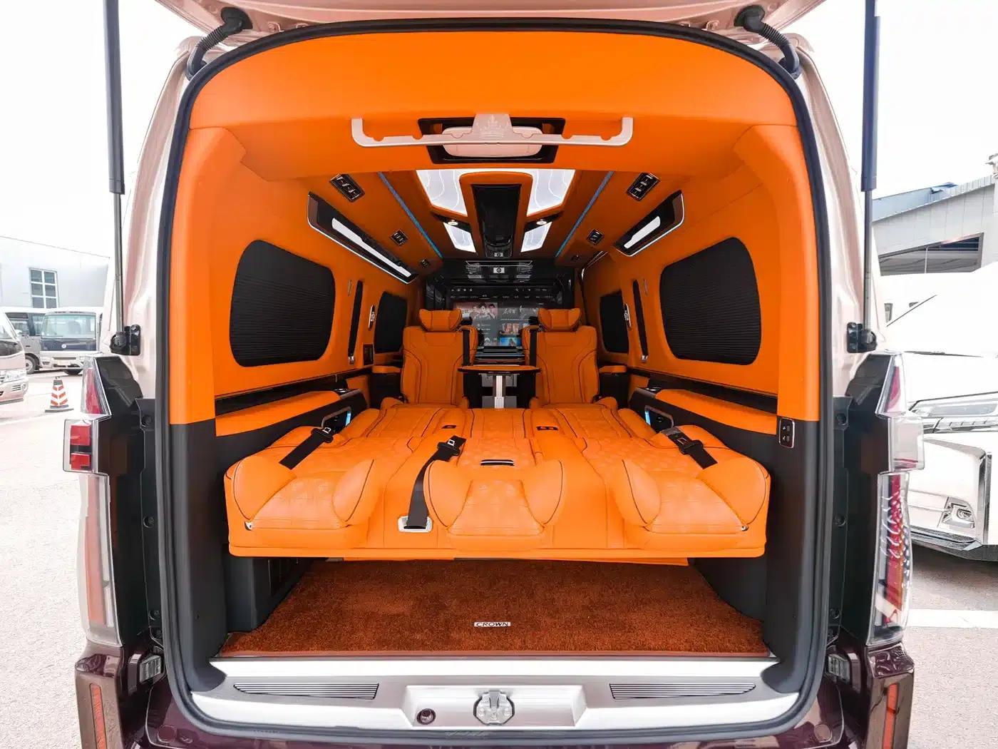 2025 HIACE 3.5L Automatic — миниатюра 20