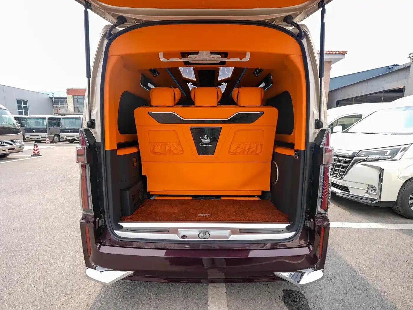 2025 HIACE 3.5L Automatic — миниатюра 22