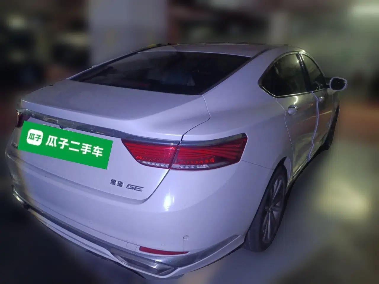 Geely Auto Emgrand GT New Energy 2018 1.5T PHEV Yao Ling Edition — миниатюра 6